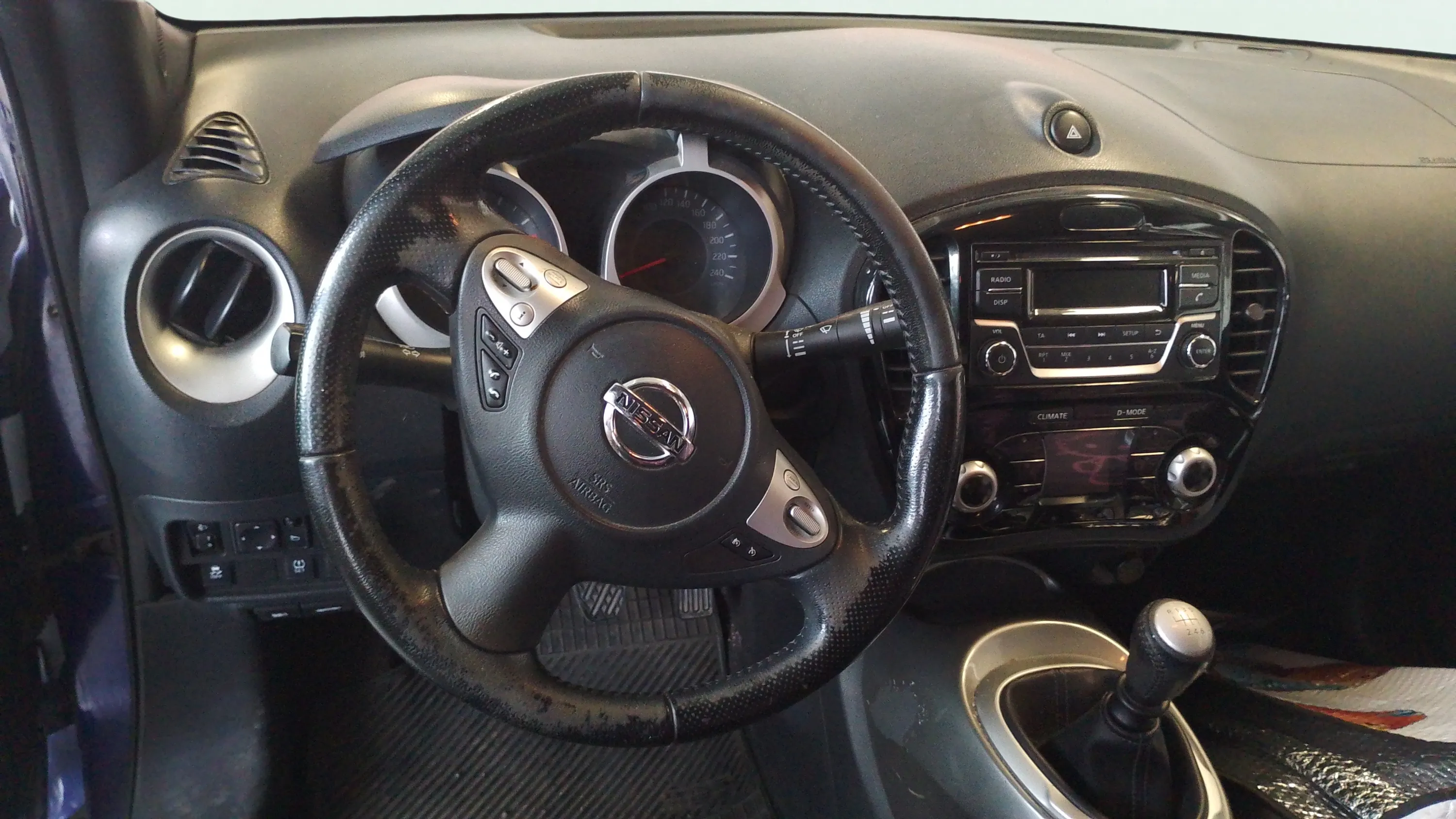 Nissan Juke 1.2 DIG-T Dark Sound Edition - foto 8