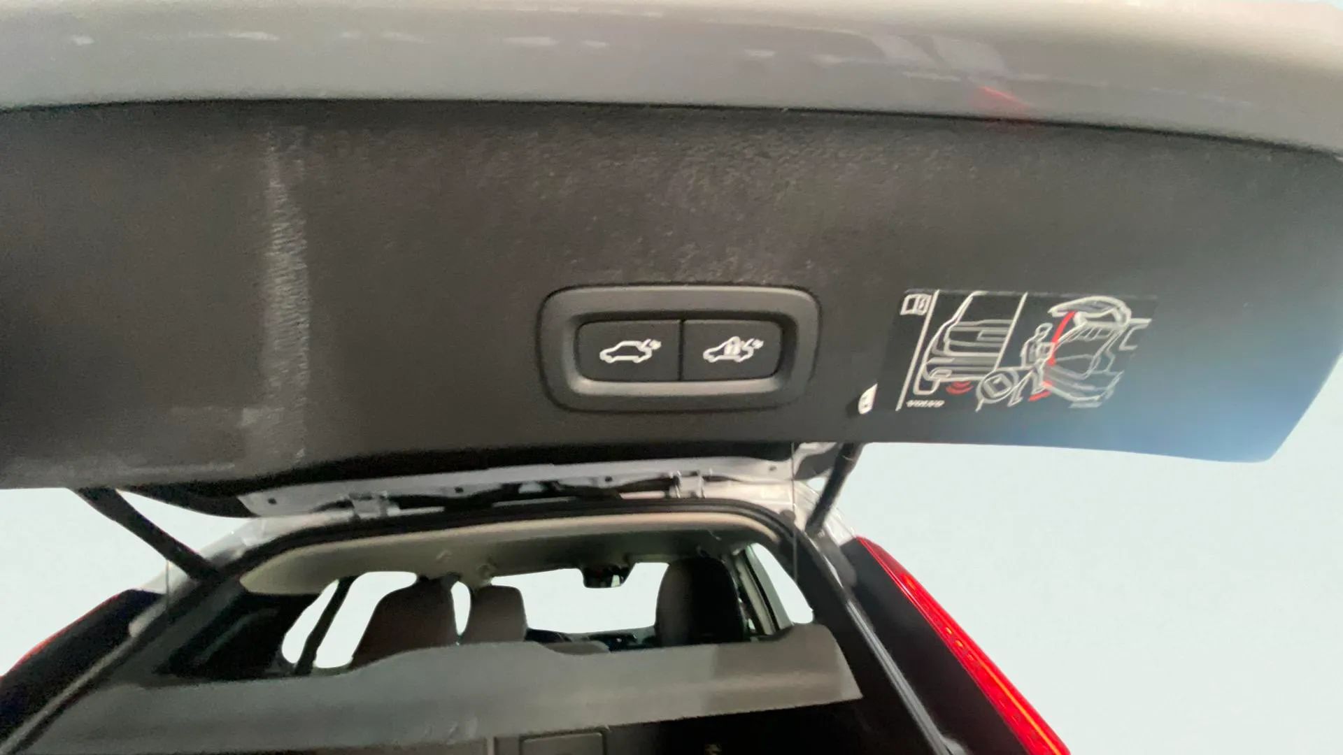 Volvo XC40 1.5 T2 Momentum Core - foto 22