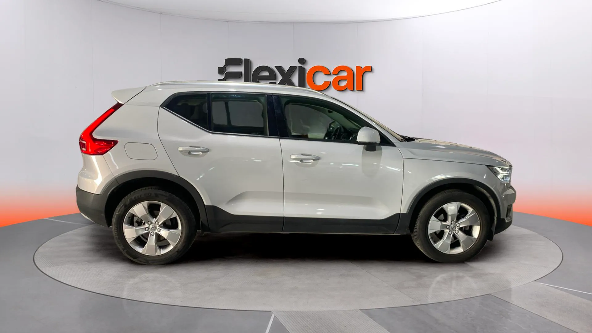 Volvo XC40 1.5 T2 Momentum Core - foto 7