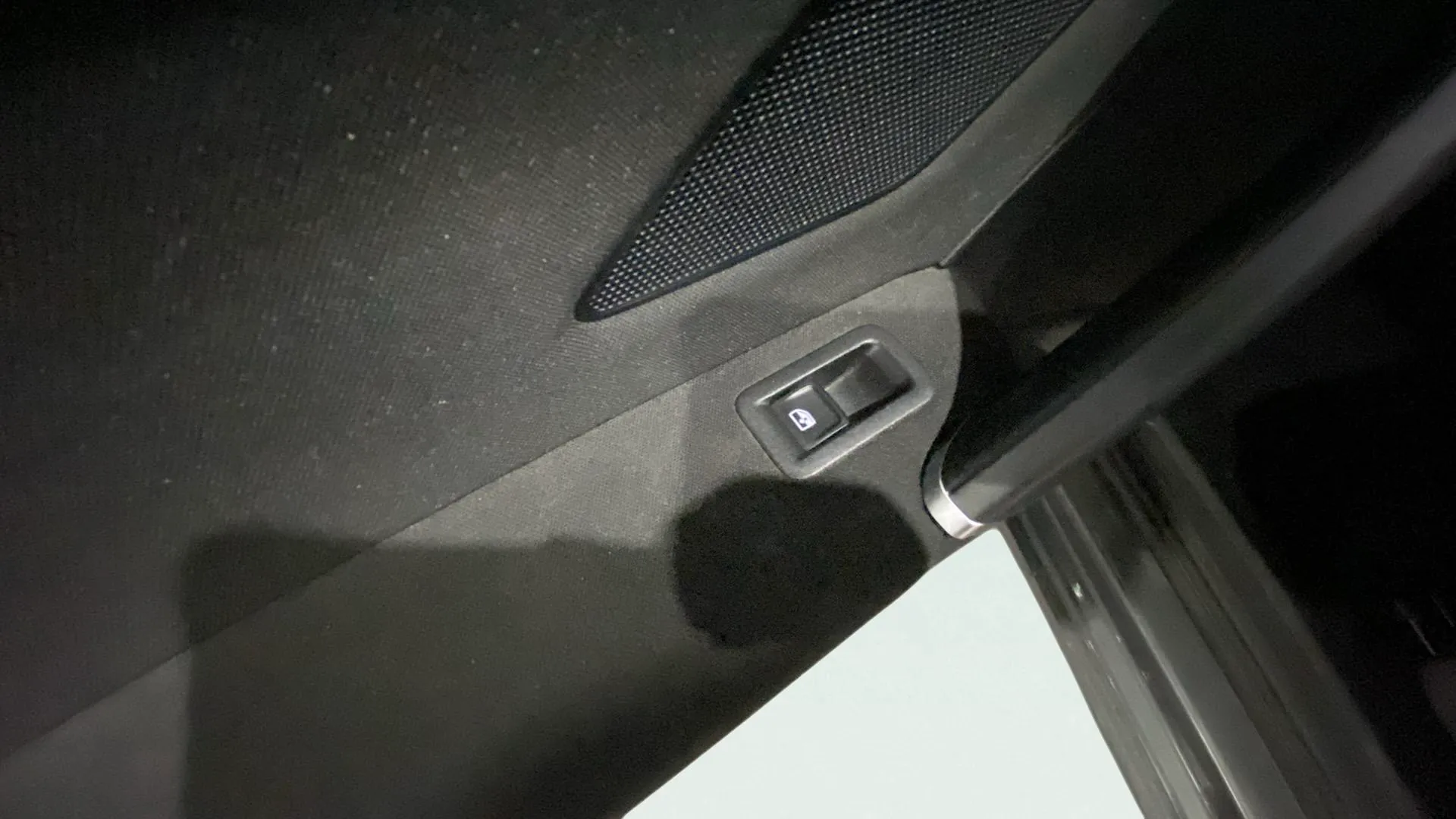 Volkswagen Touran - foto 22