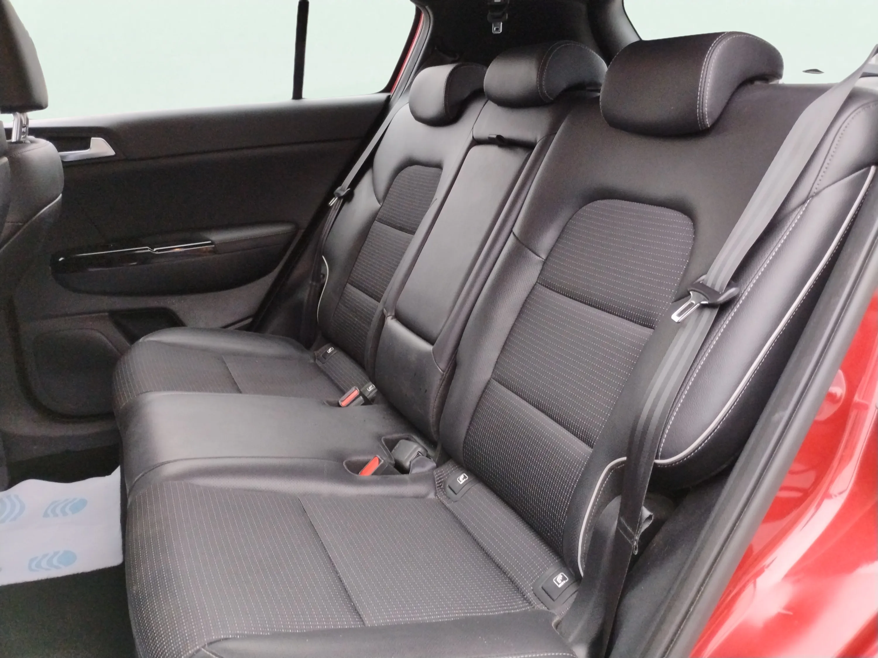Kia Sportage 1.6 MHEV GT Line Xtreme DCT 4x2 - foto 25