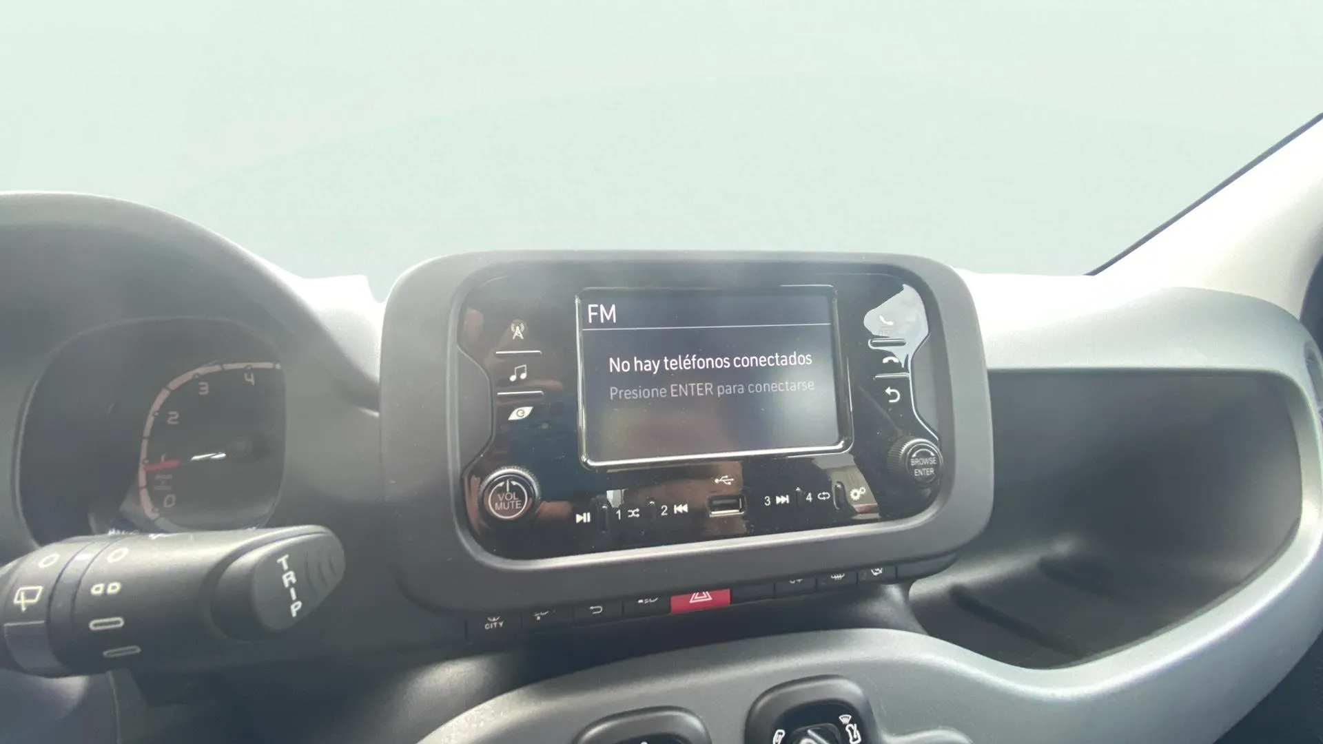 Fiat Panda Cross 1.0 Hybrid - foto 24