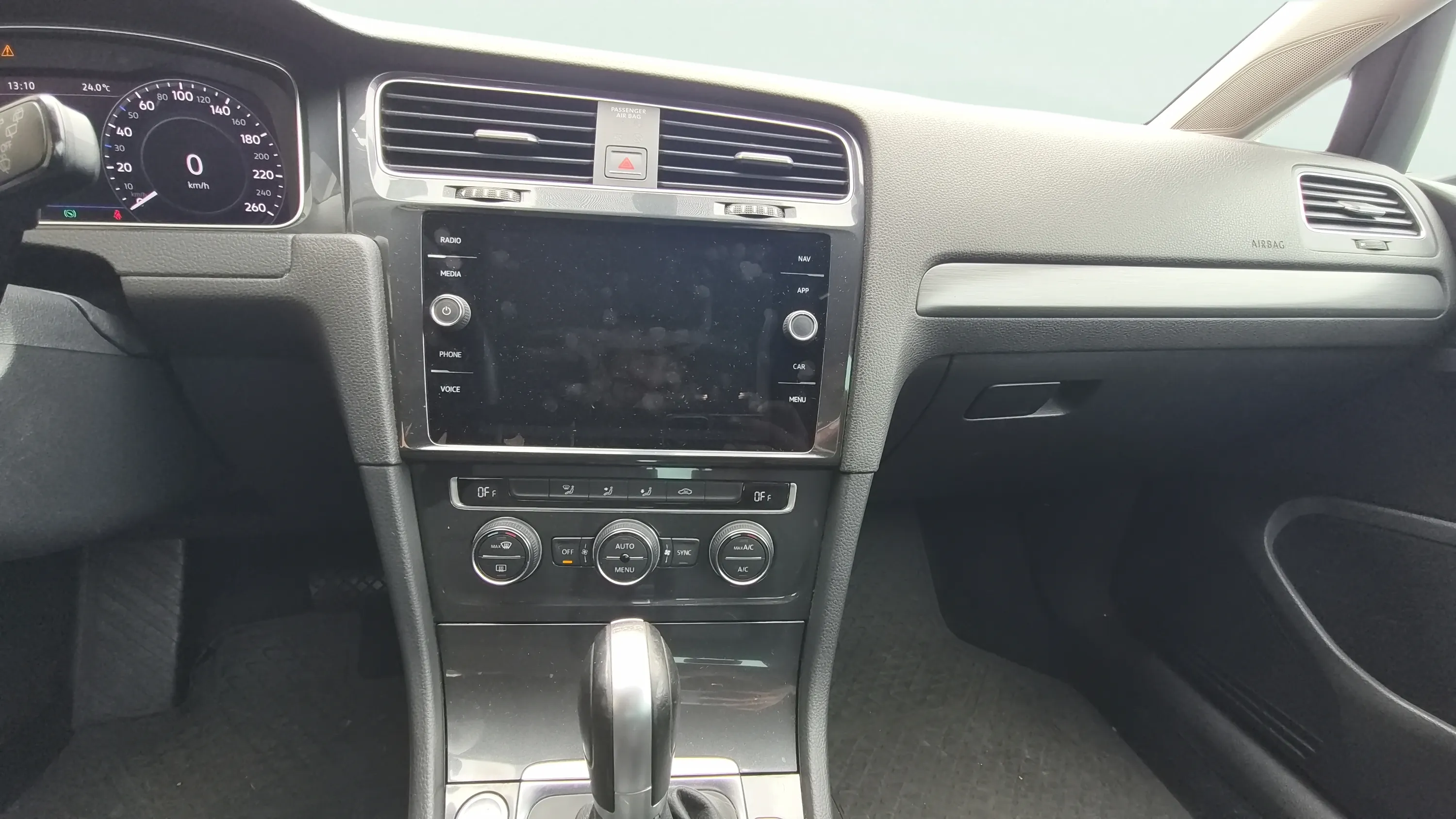 Volkswagen Golf Sport 2.0 TDI DSG - foto 7
