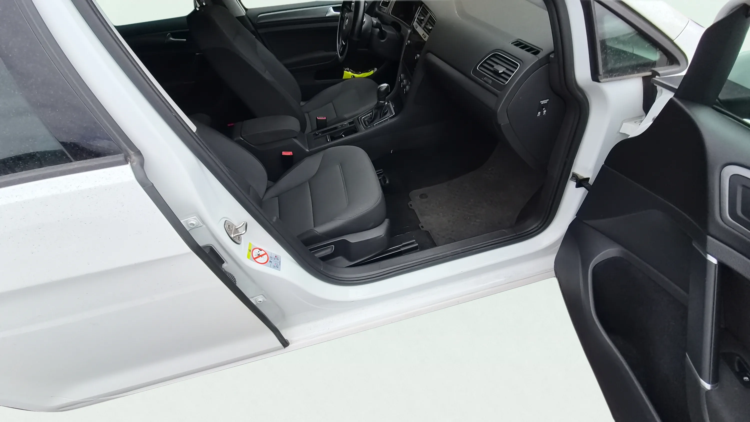 Volkswagen Golf Sport 2.0 TDI DSG - foto 13