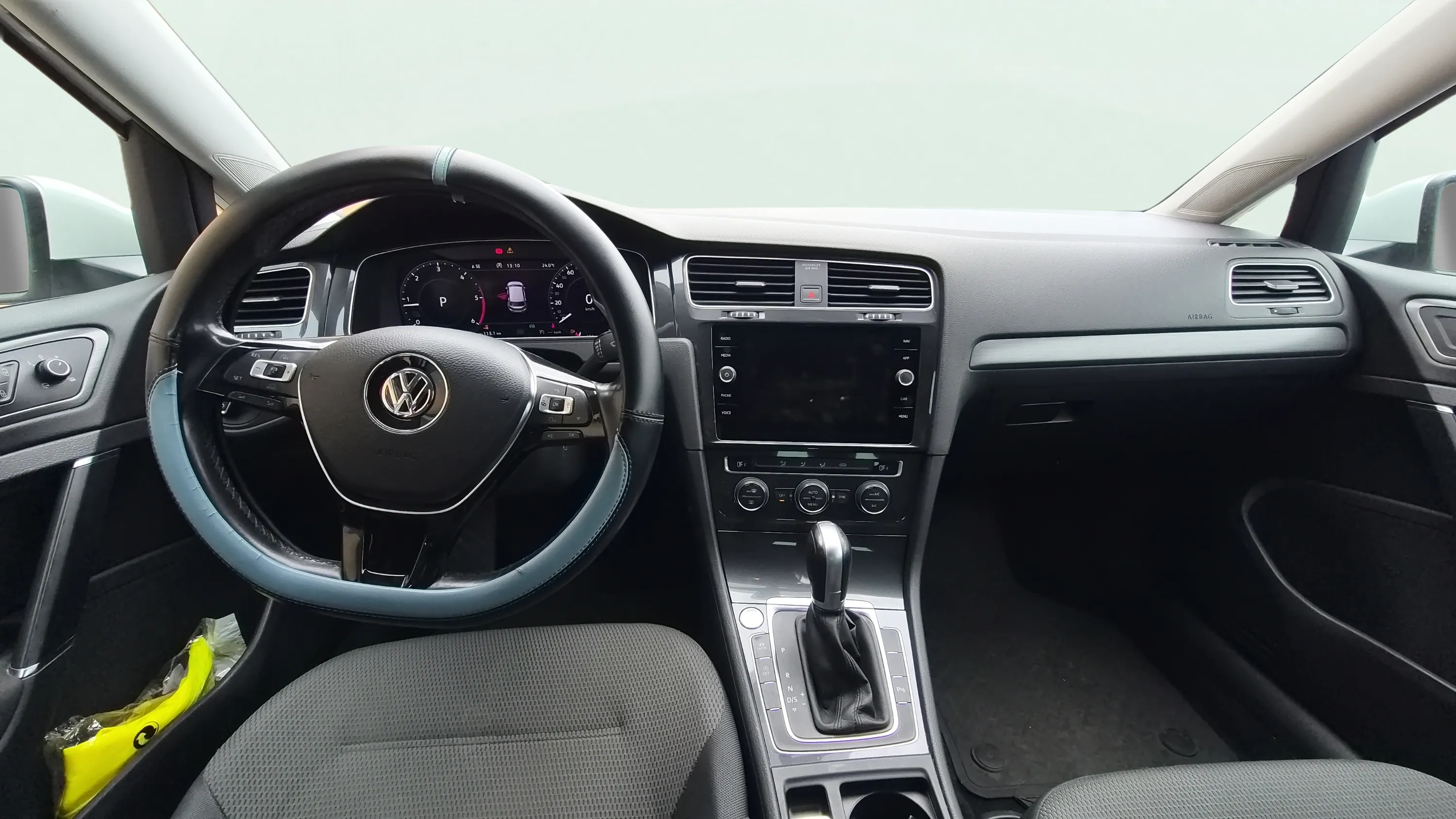 Volkswagen Golf Sport 2.0 TDI DSG - foto 6