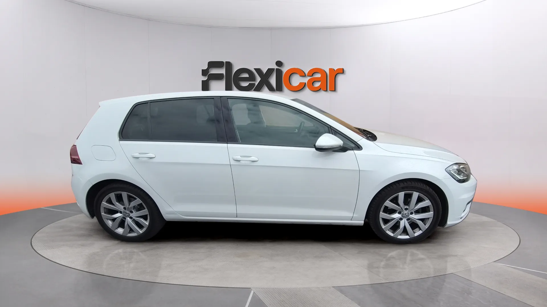 Volkswagen Golf Sport 2.0 TDI DSG - foto 3