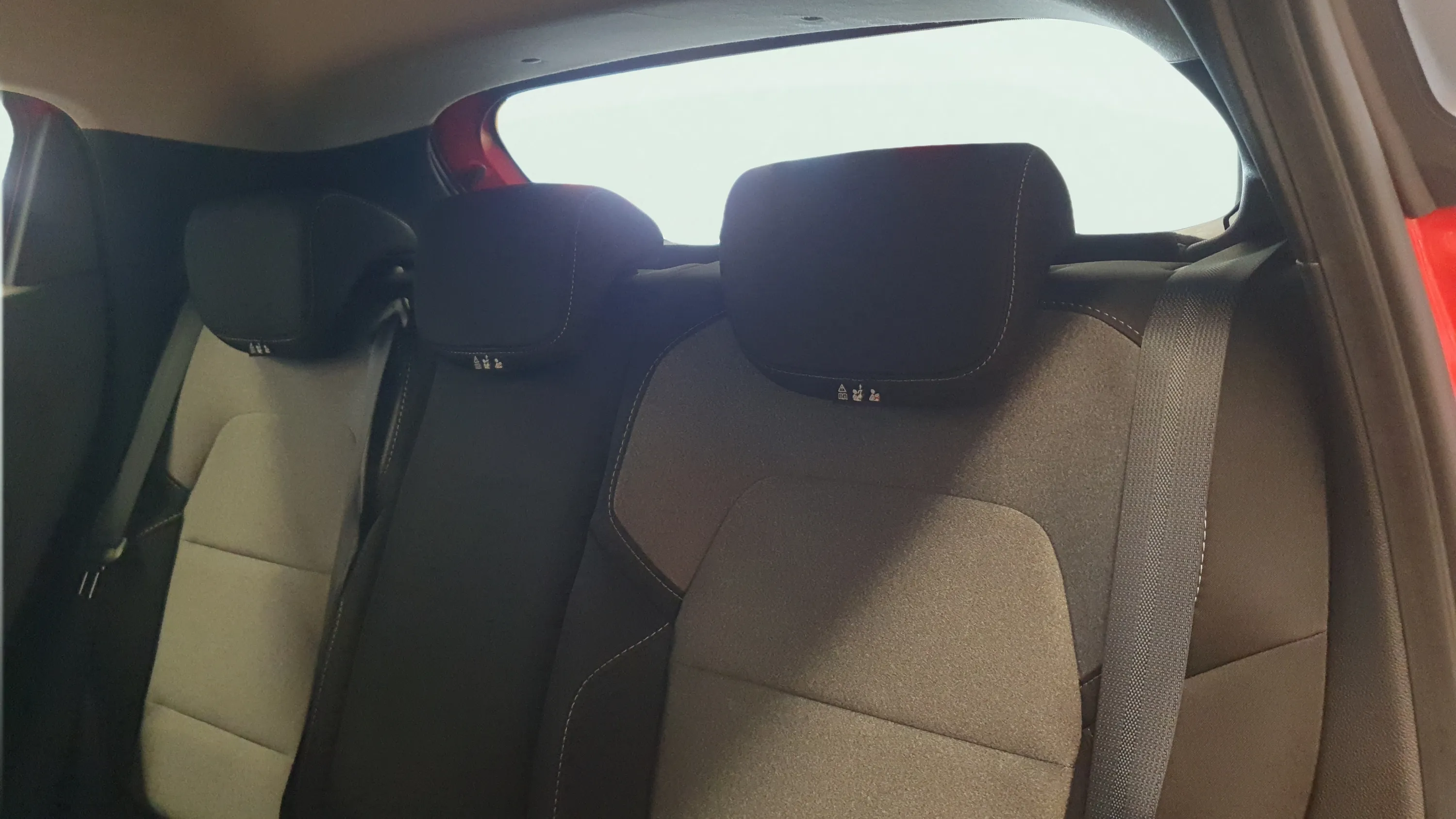 Renault Clio Evolution full hybrid E-Tech 145 - foto 11