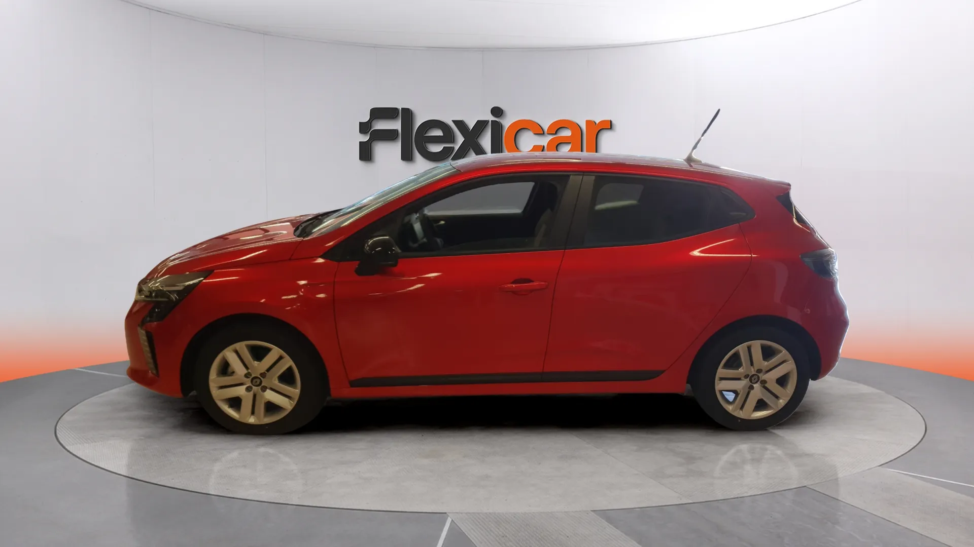 Renault Clio Evolution full hybrid E-Tech 145 - foto 6
