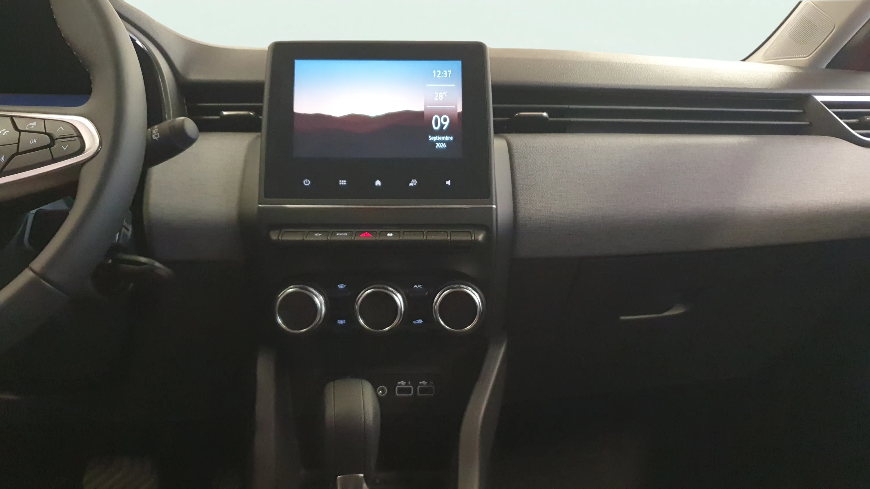Renault Clio Evolution full hybrid E-Tech 145 - foto 12