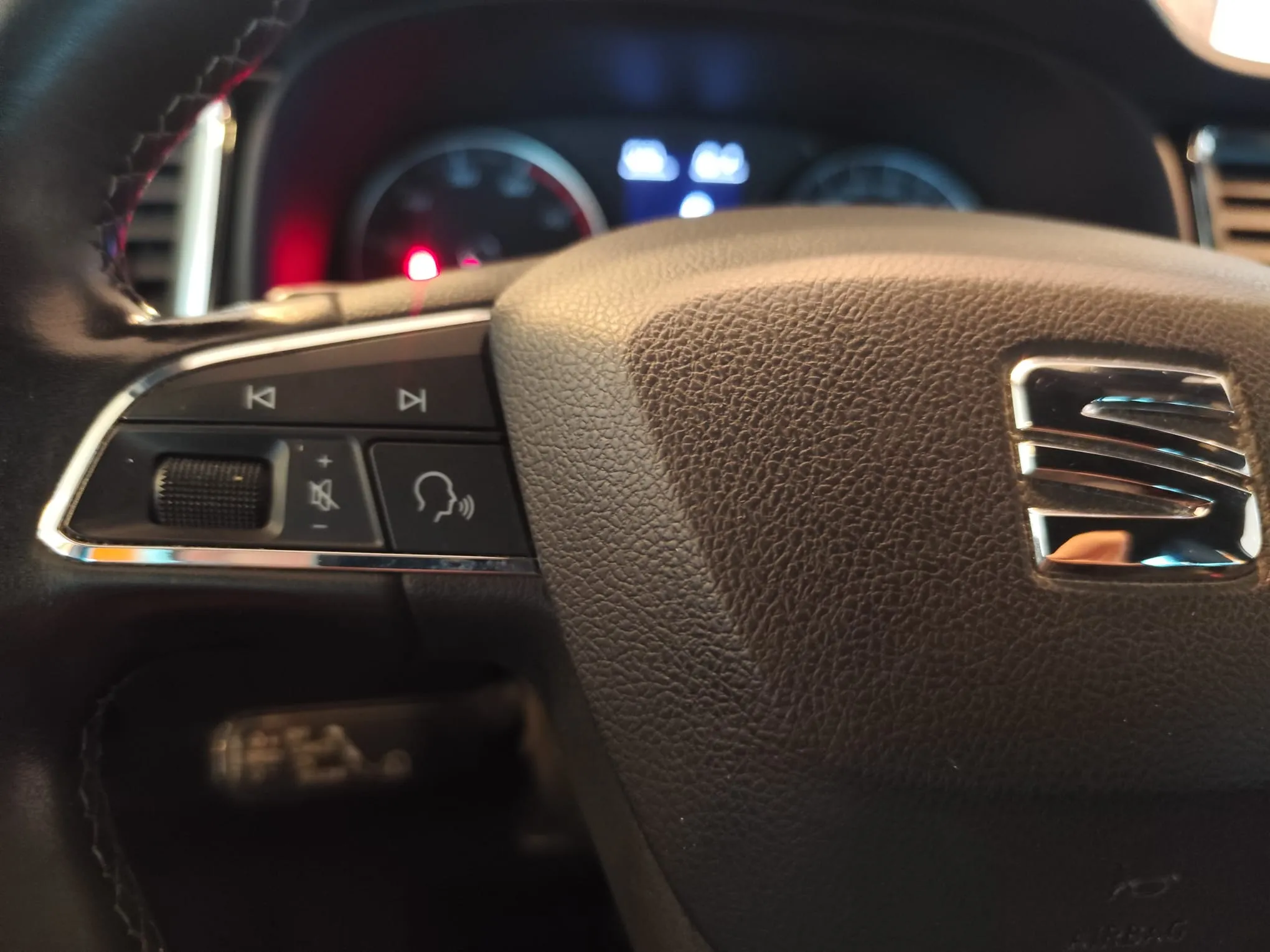 SEAT Ateca 1.4 Ecotsi DSG-7 FR - foto 11
