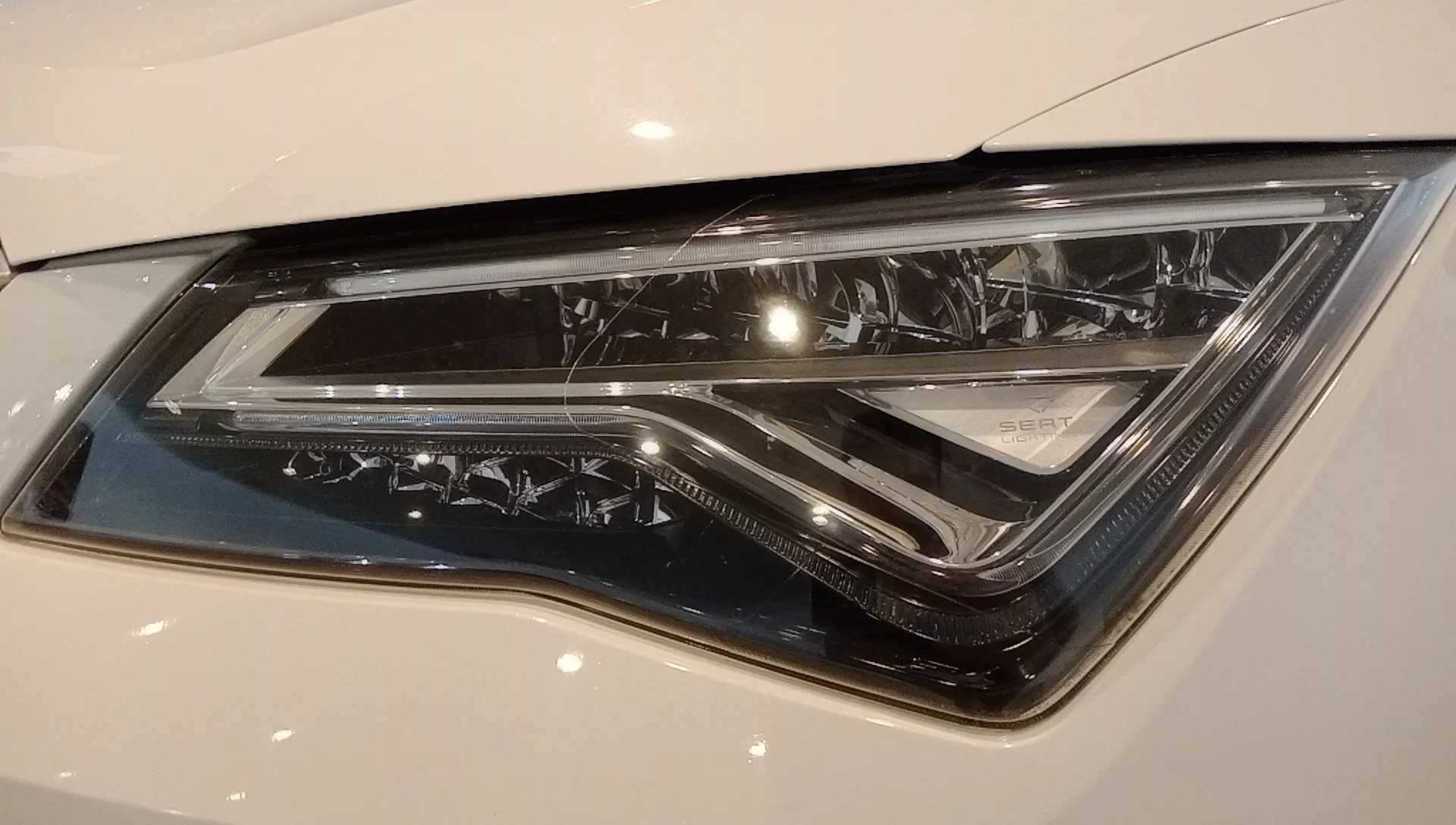 SEAT Ateca 1.4 Ecotsi DSG-7 FR - foto 31