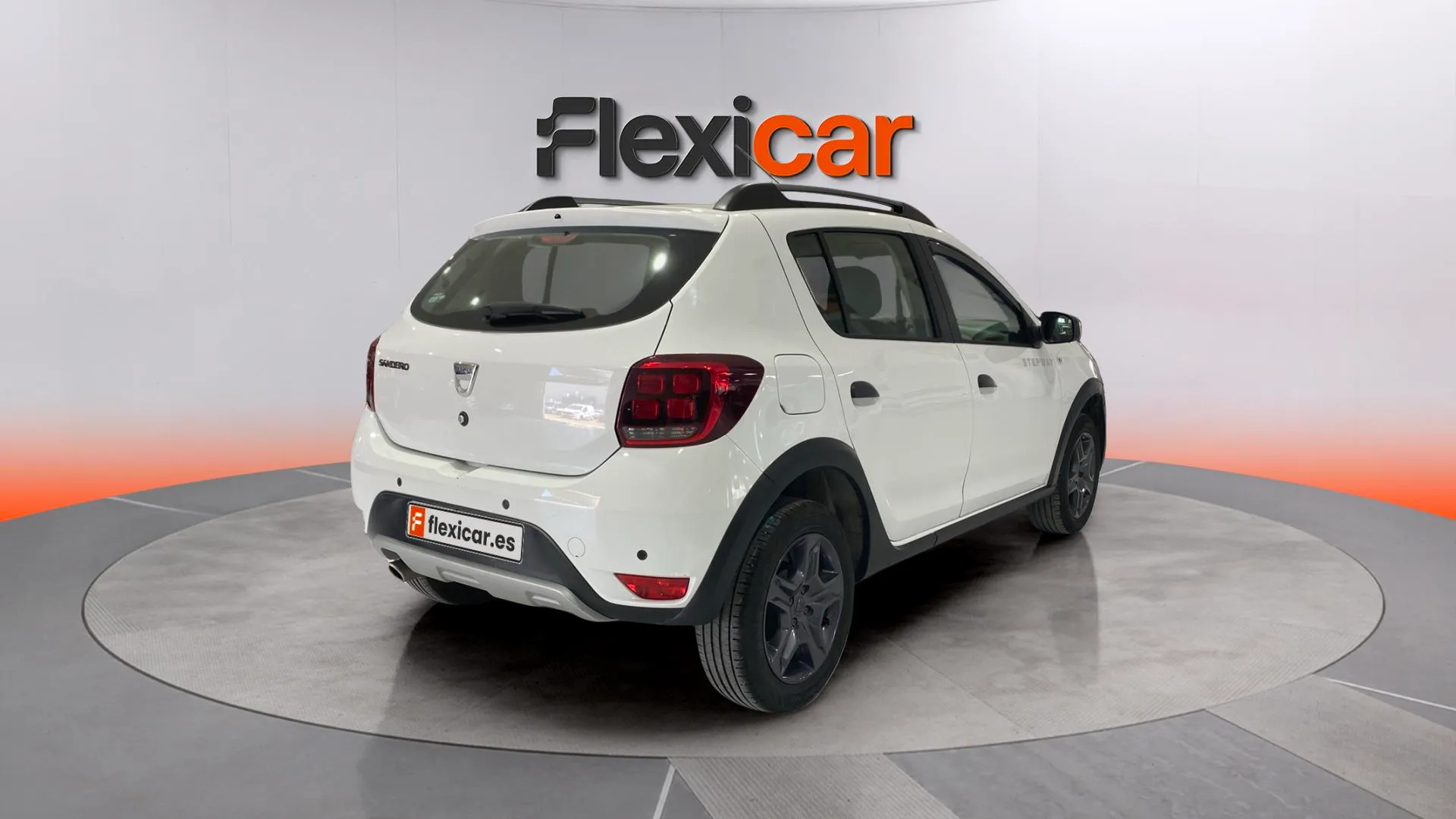 Dacia Sandero Stepway TCe EU6 - foto 6