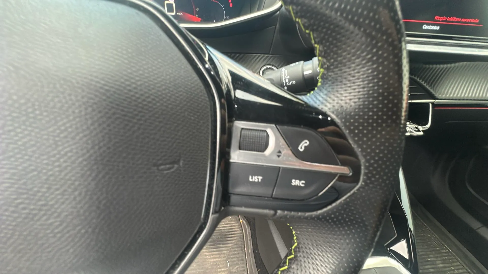 Peugeot 2008 GT PureTech 130 BVM6 - foto 21