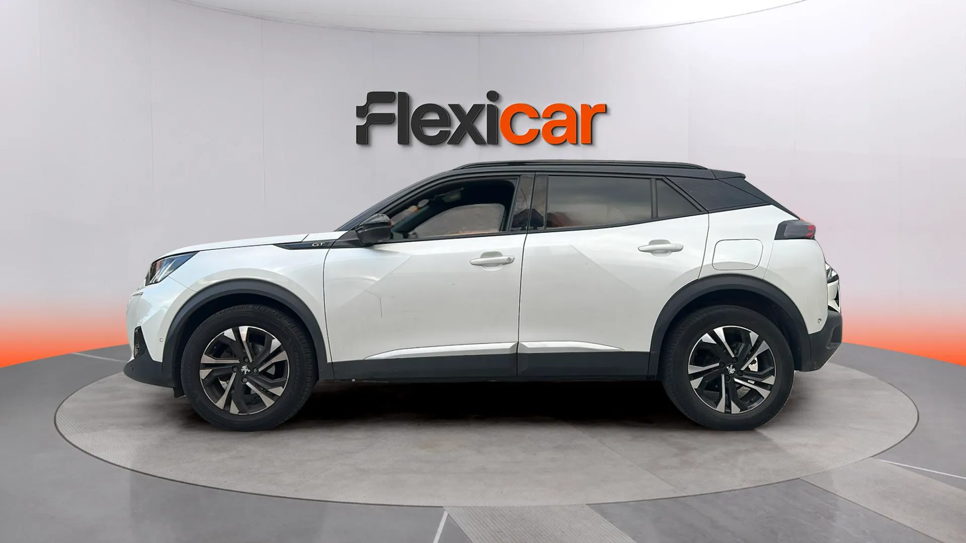 Peugeot 2008 GT PureTech 130 BVM6 - foto 4