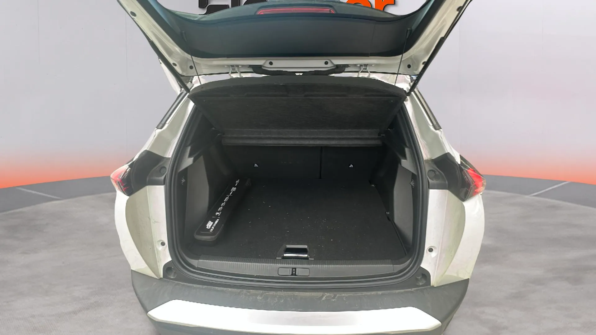 Peugeot 2008 GT PureTech 130 BVM6 - foto 9