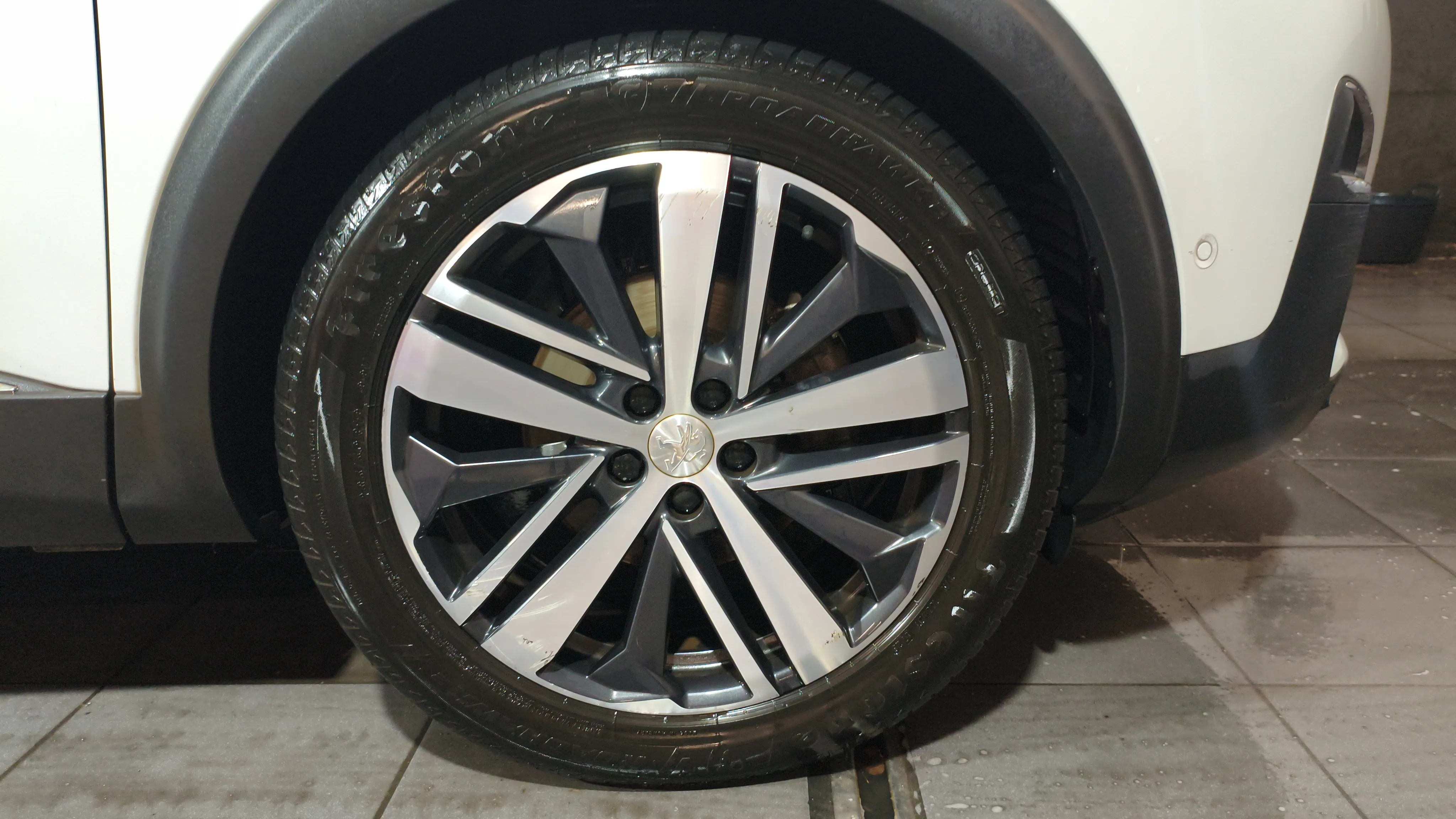 Peugeot 3008 2.0BLUEHDI GT - foto 29