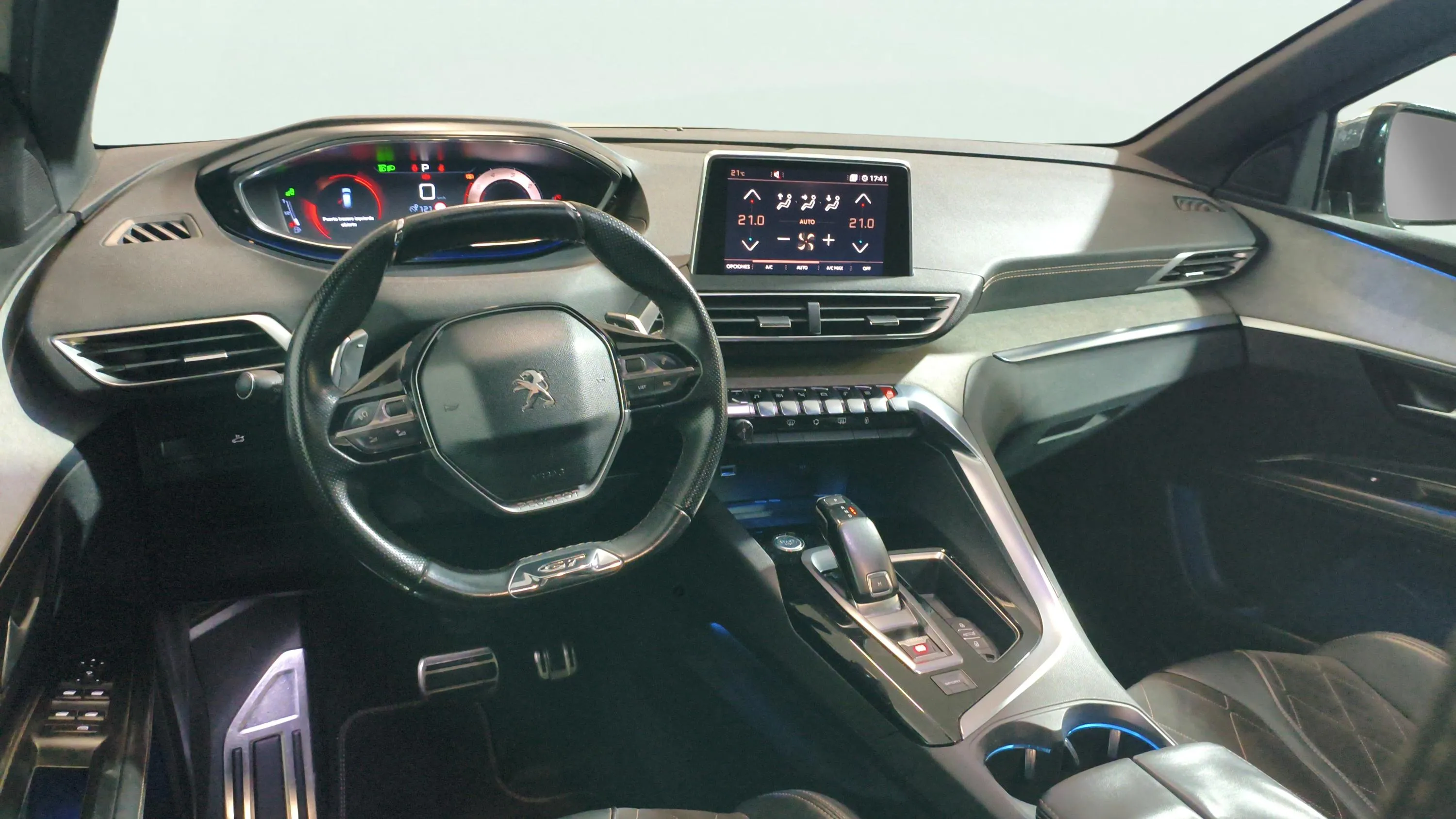 Peugeot 3008 2.0BLUEHDI GT - foto 11