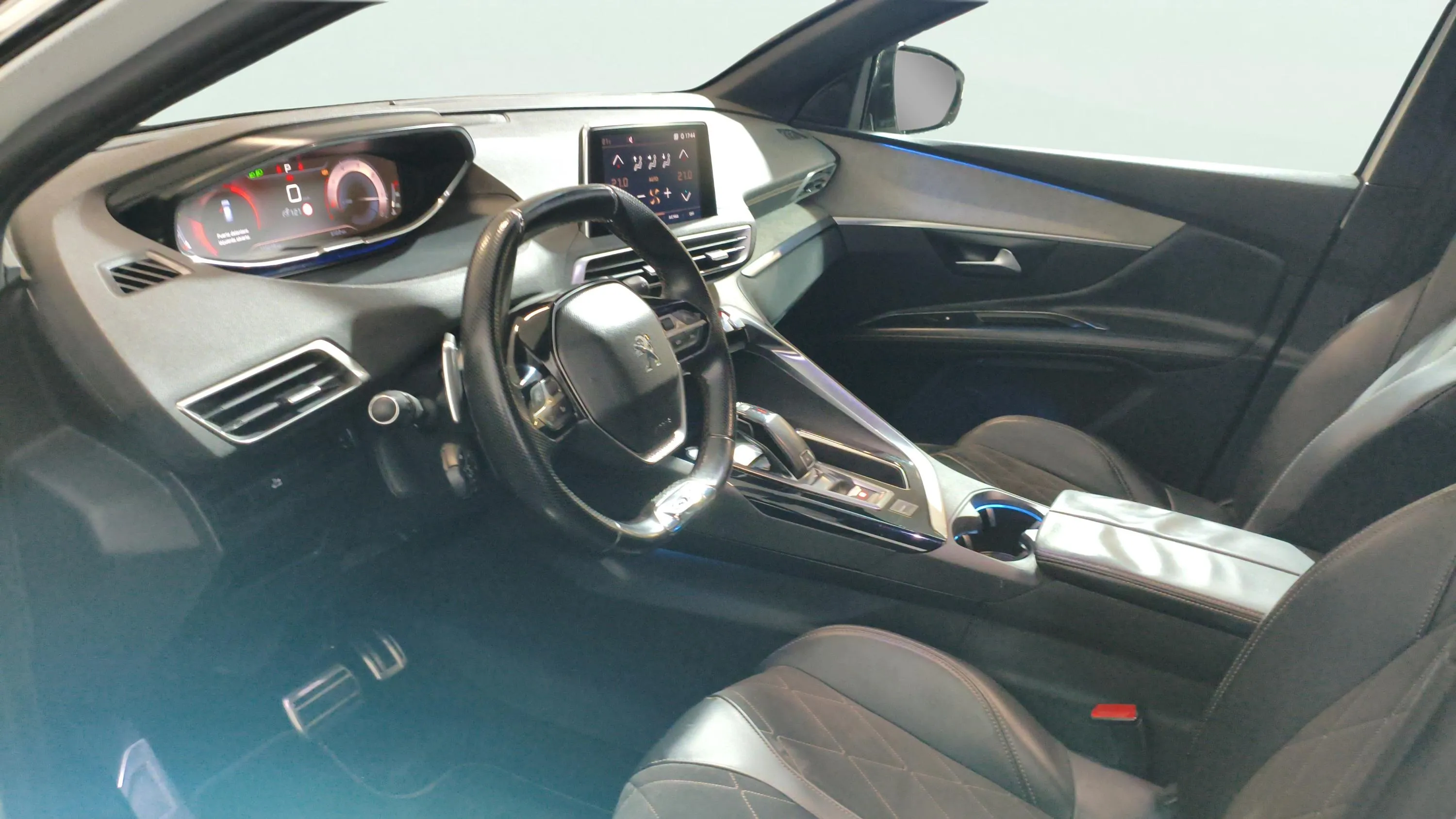 Peugeot 3008 2.0BLUEHDI GT - foto 10