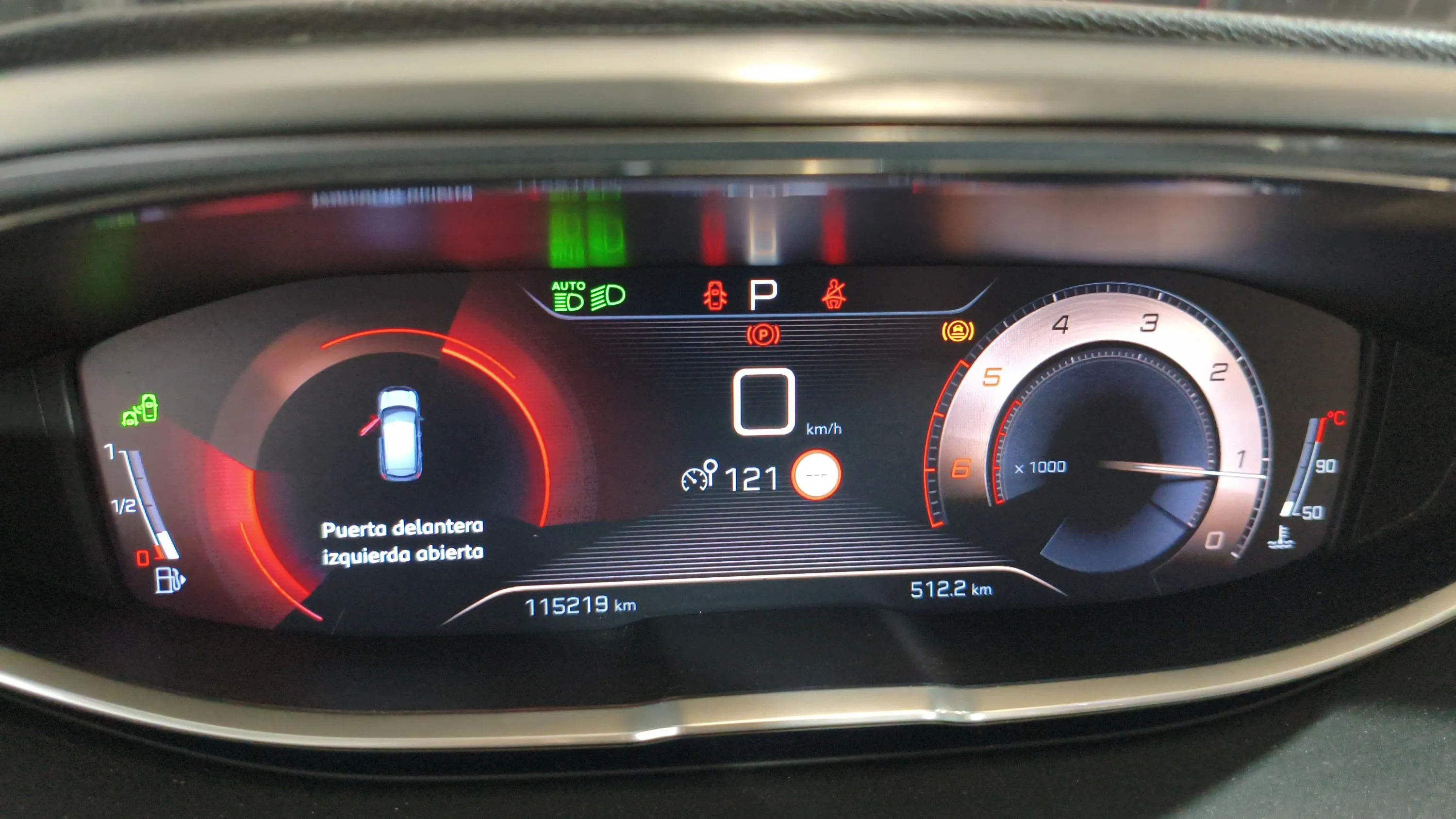 Peugeot 3008 2.0BLUEHDI GT - foto 16