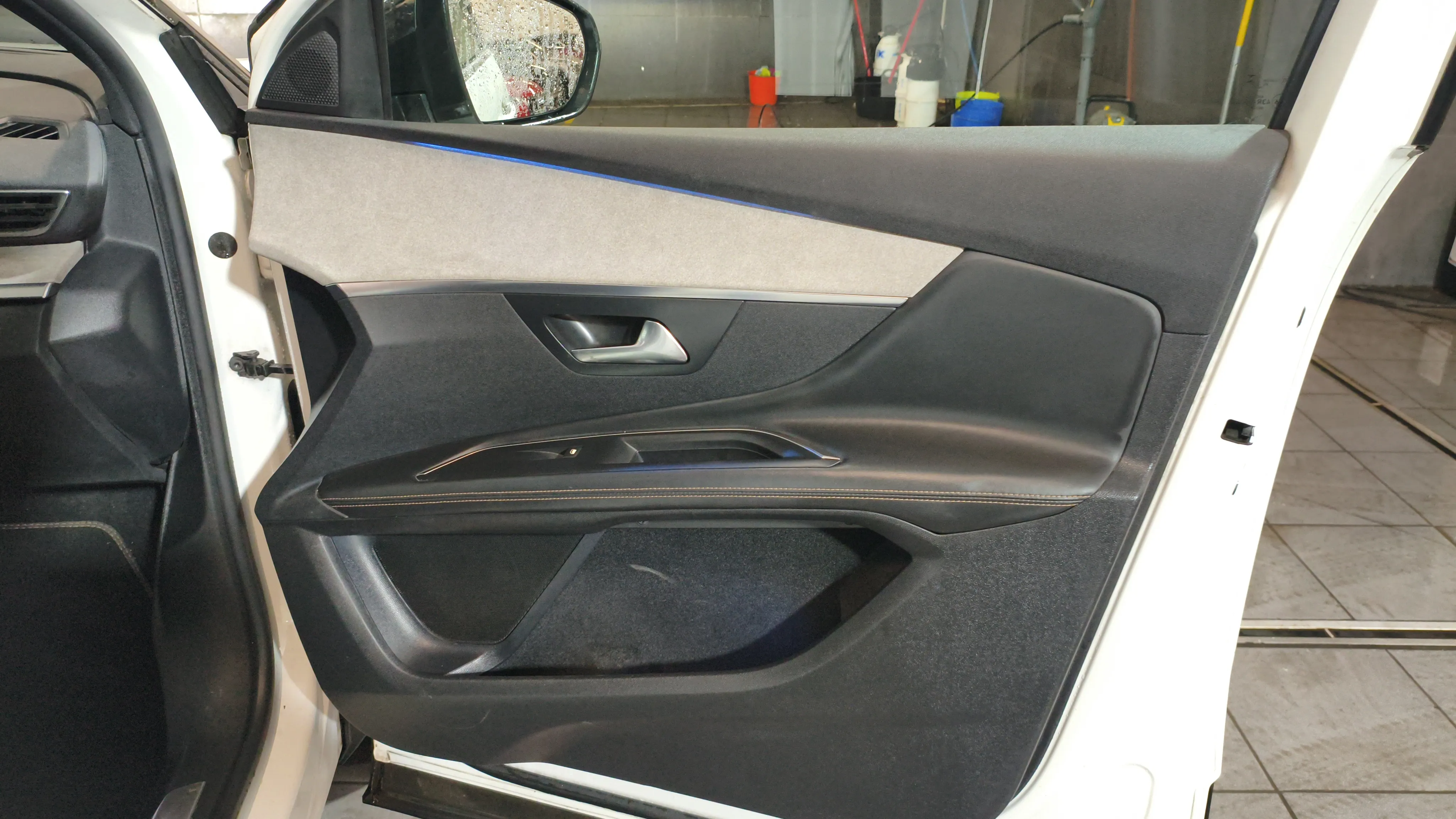 Peugeot 3008 2.0BLUEHDI GT - foto 22