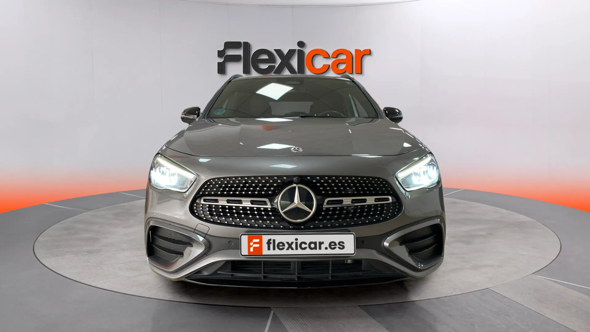 Mercedes-Benz GLA 200 D - foto 2