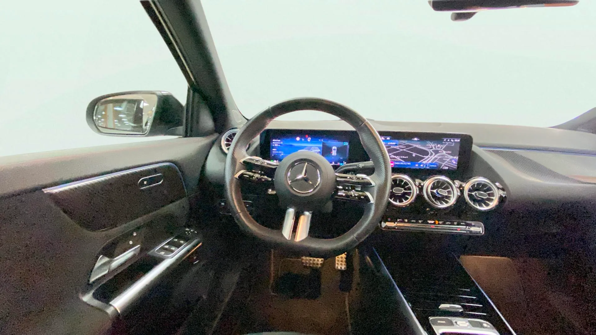 Mercedes-Benz GLA 200 D - foto 8