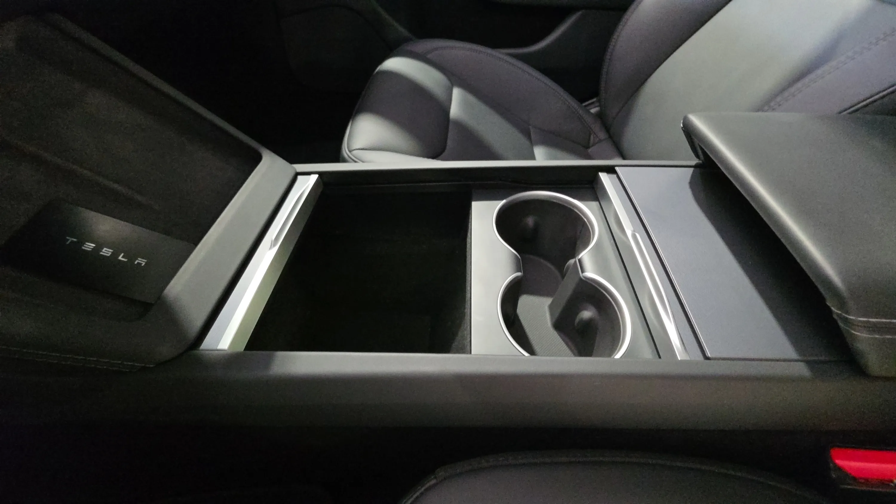 Tesla Model 3 Standard RWD - foto 15