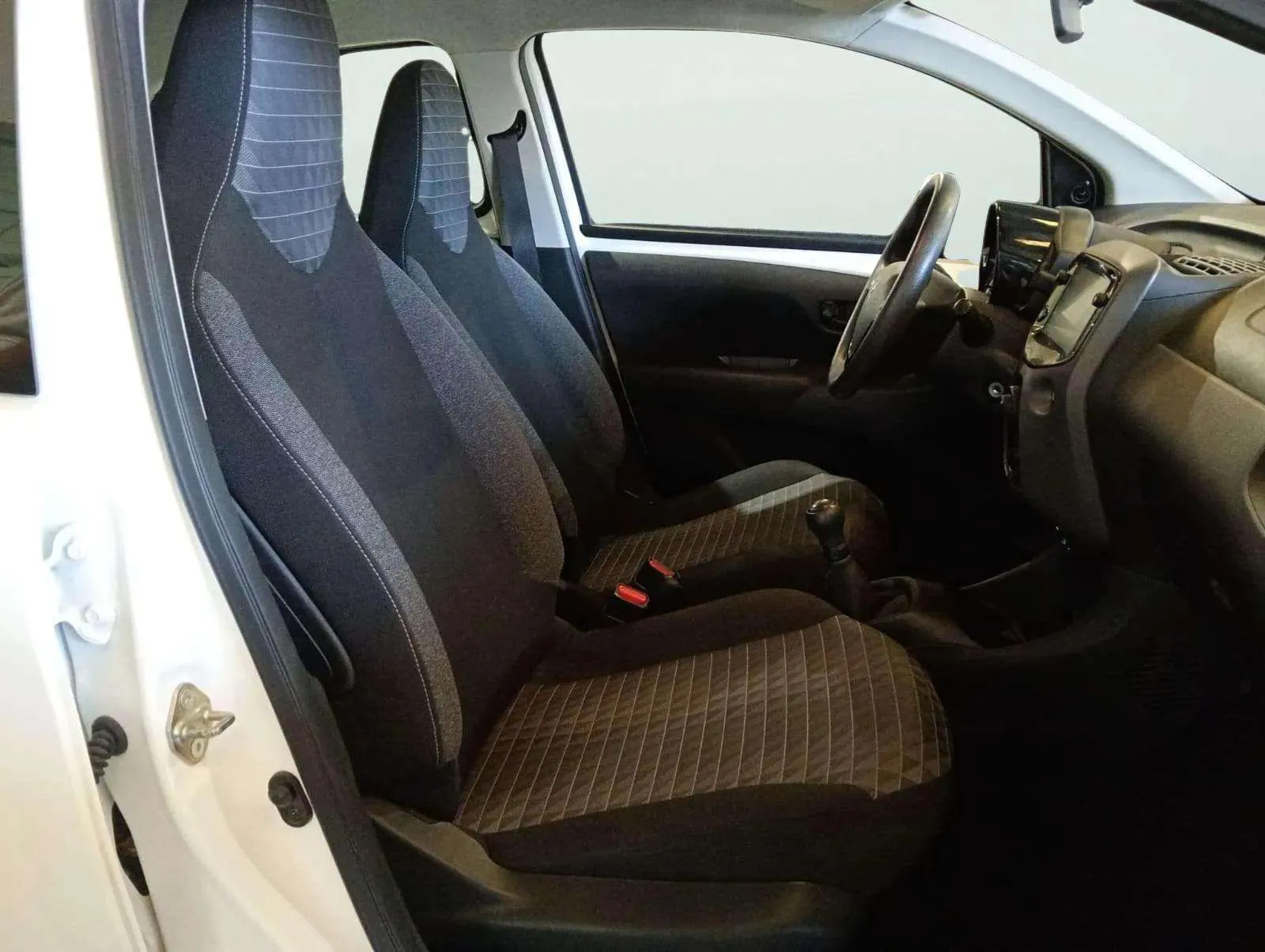Peugeot 108 TOP! Allure VTi - foto 17