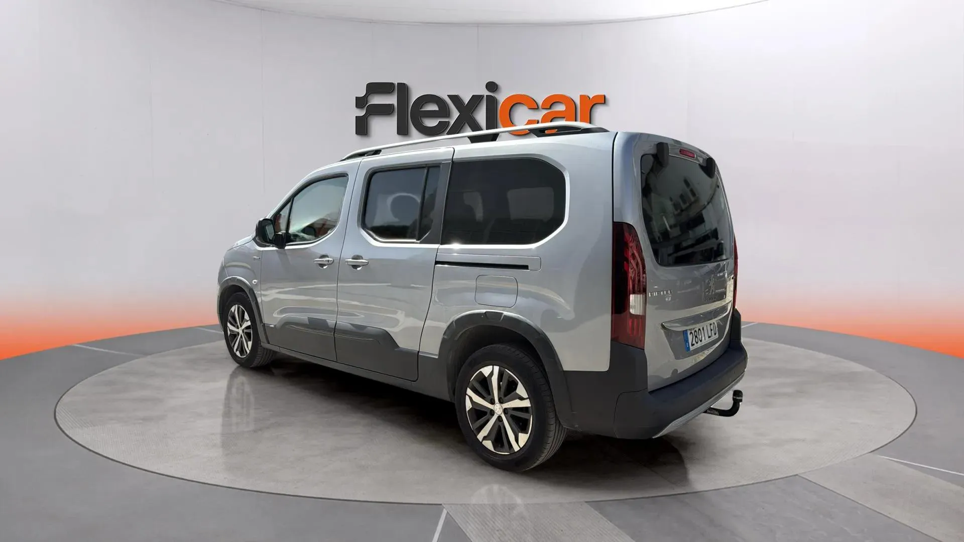 Peugeot Rifter GT Long BlueHDi 7 plazas - foto 4