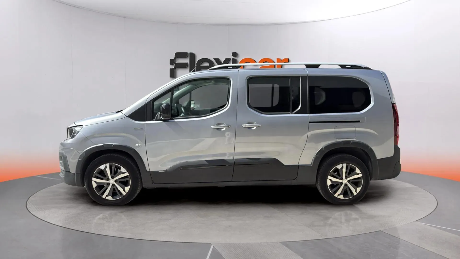 Peugeot Rifter GT Long BlueHDi 7 plazas - foto 3