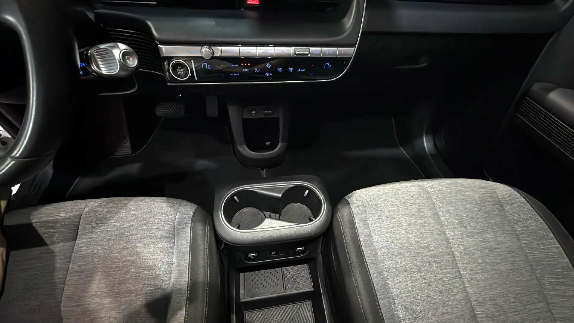Hyundai Ioniq 5 77KWH Light RWD - foto 23