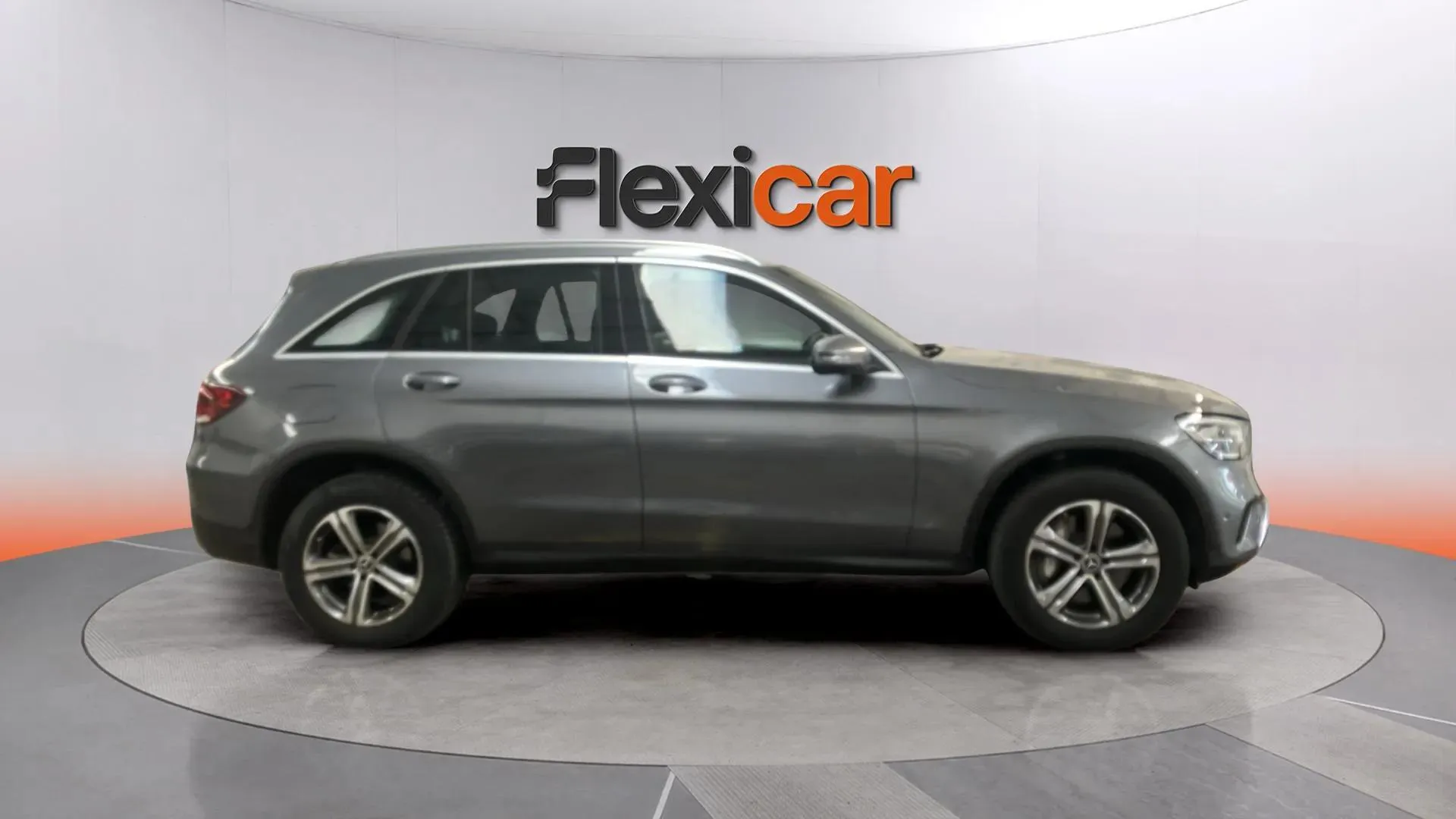 Mercedes-Benz GLC 300 de 4MATIC - foto 8