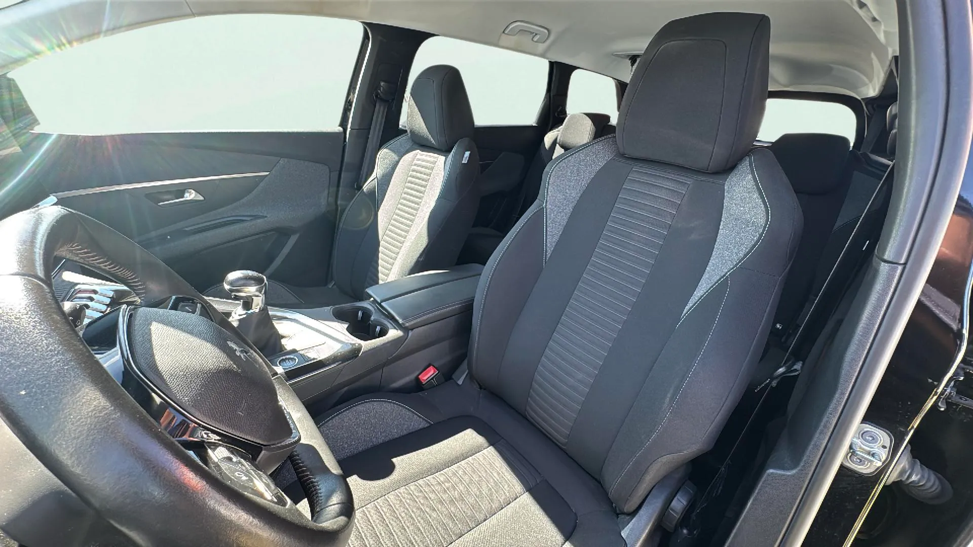 Peugeot 5008 1.2 PureTech Style - foto 11