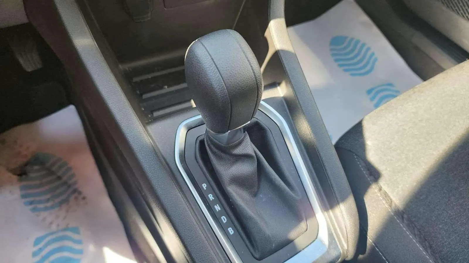 Renault Clio Equilibre E-Tech Híbrido - foto 18