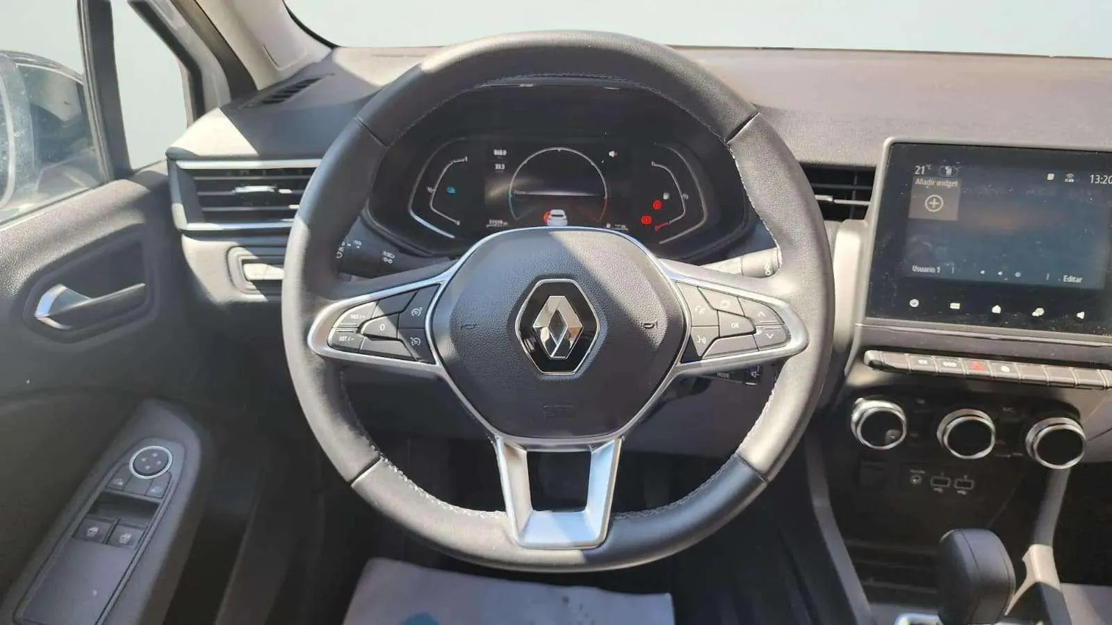 Renault Clio Equilibre E-Tech Híbrido - foto 11