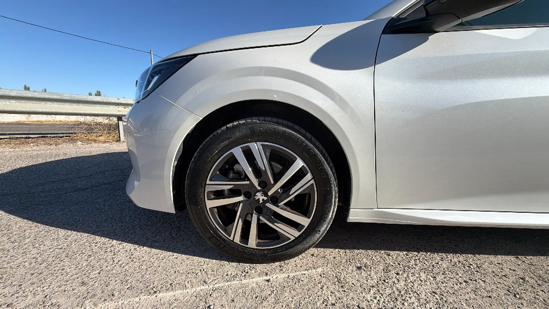 Peugeot 208 PureTech EAT8 Allure - foto 14