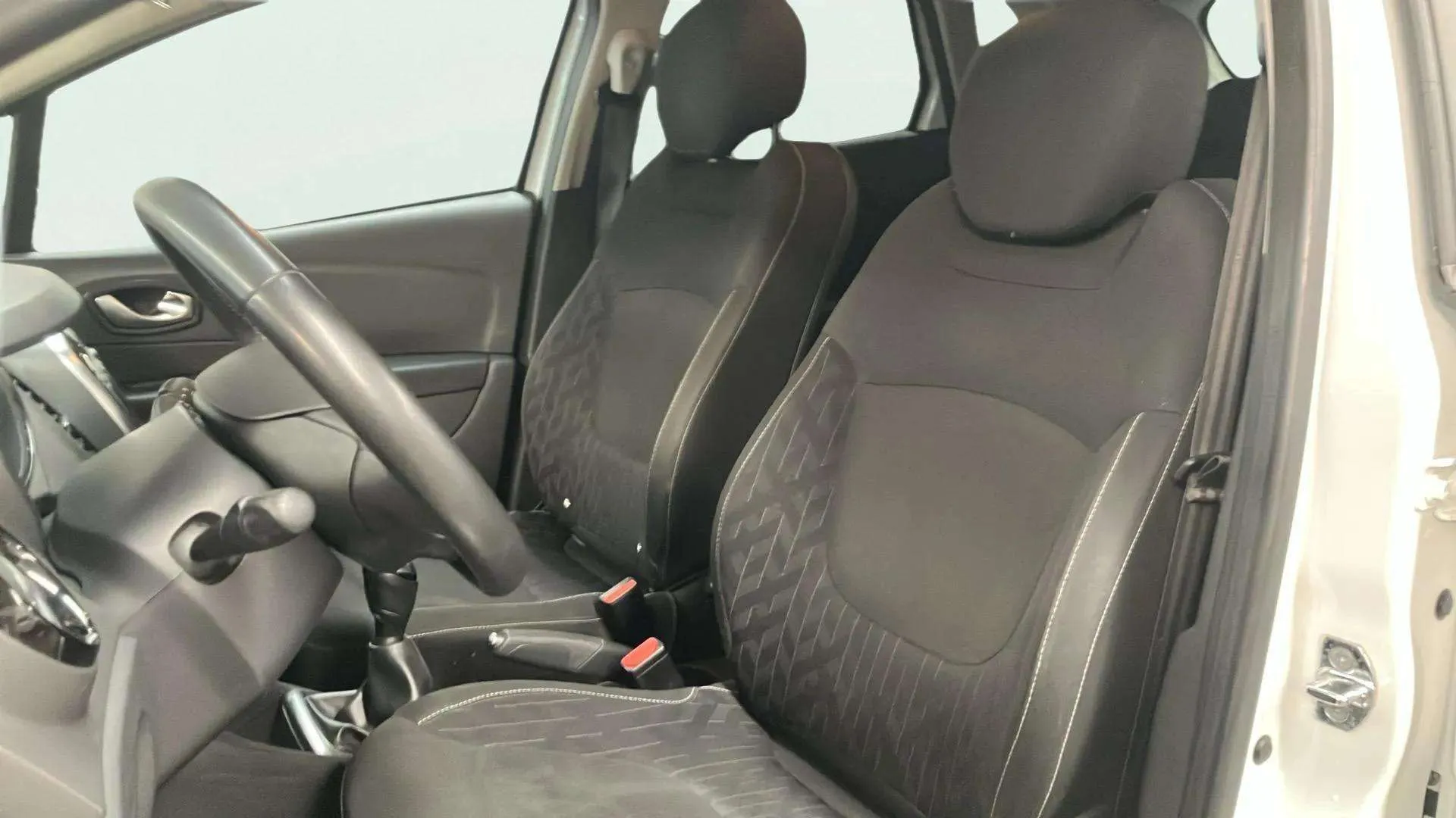 Renault Captur Life TCe - foto 12