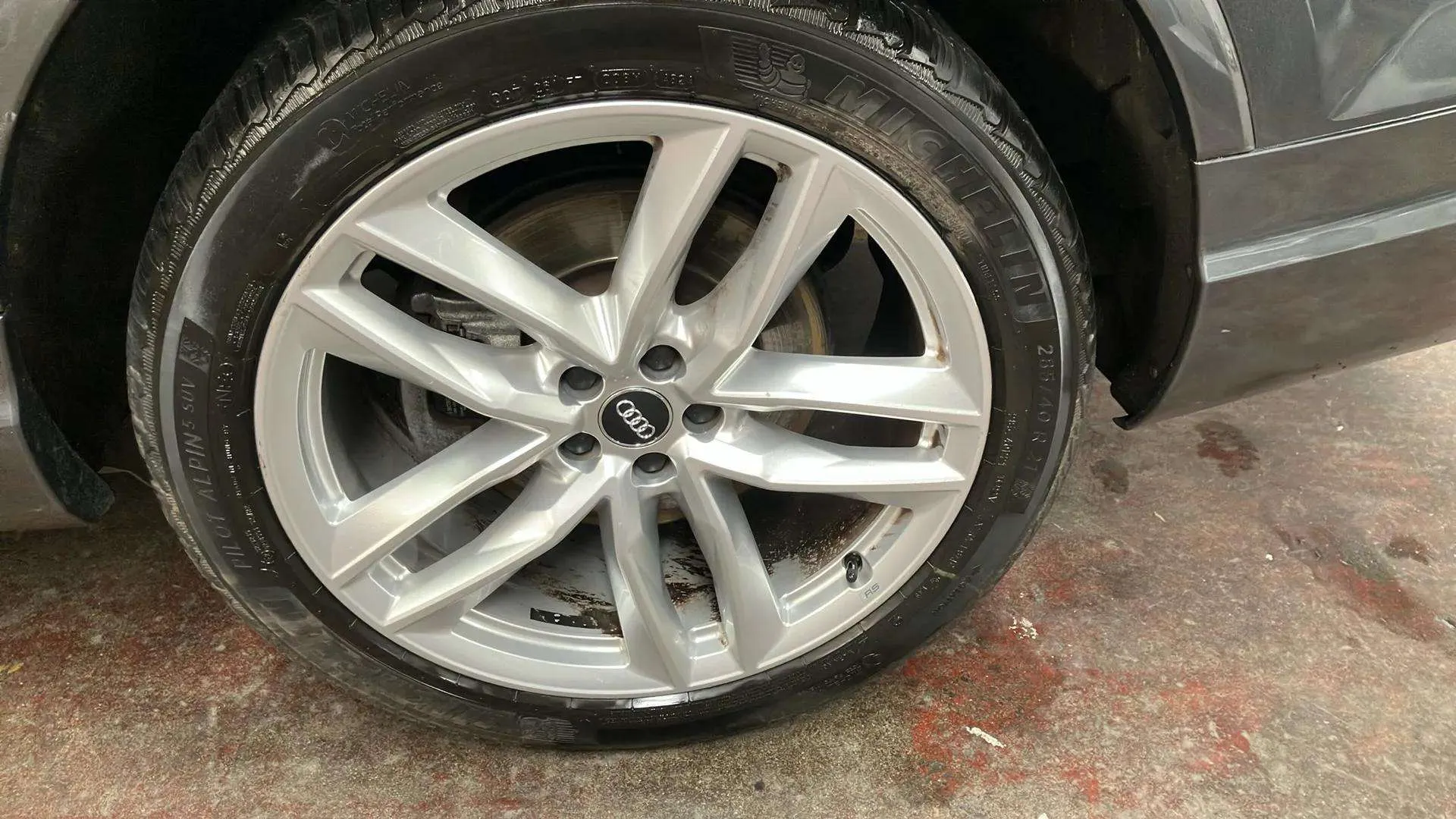 Audi Q7 Sport 3.0 TDI quattro tiptronic - foto 24