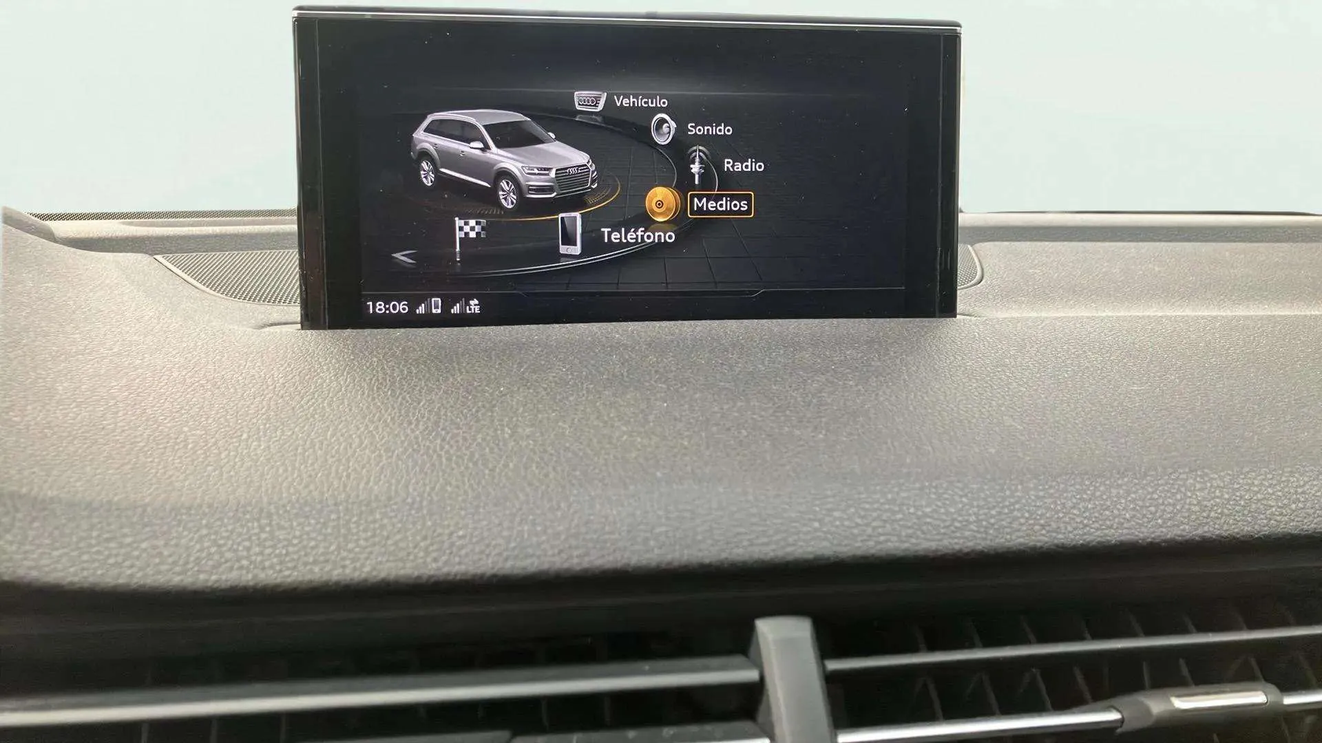 Audi Q7 Sport 3.0 TDI quattro tiptronic - foto 20