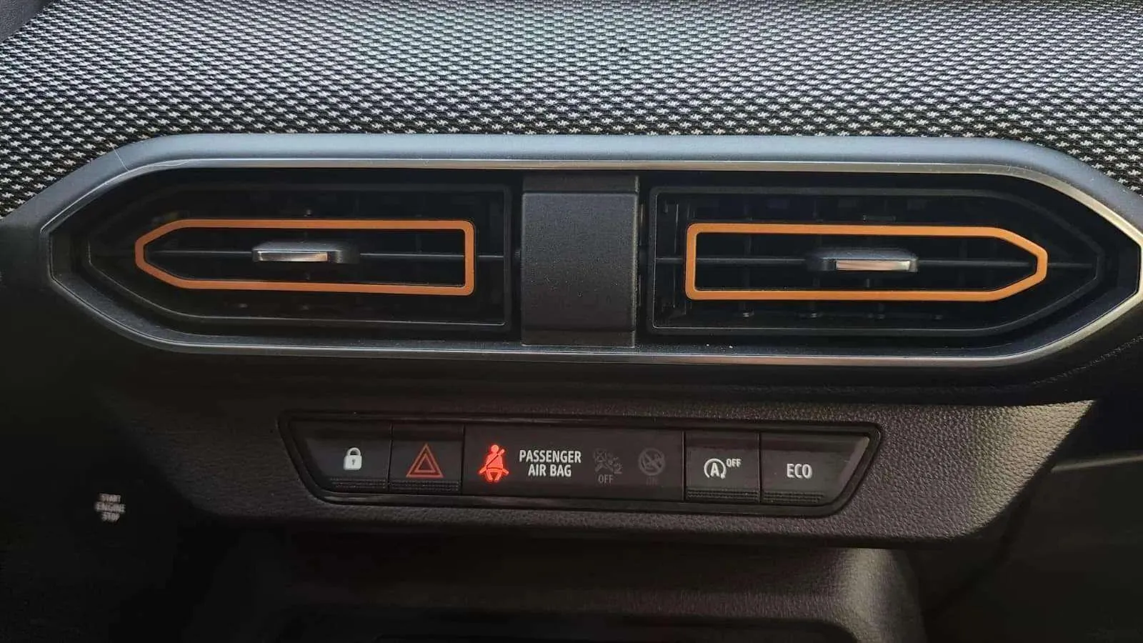Dacia Sandero Stepway Comfort TCe - foto 16