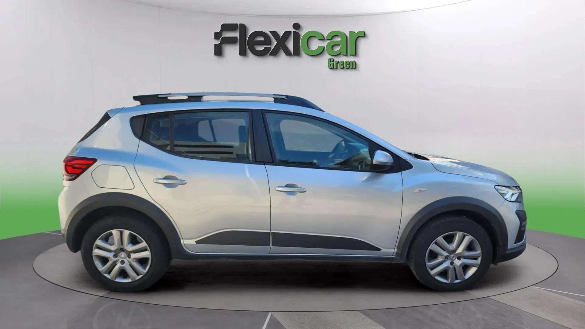 Dacia Sandero Stepway Comfort TCe - foto 8