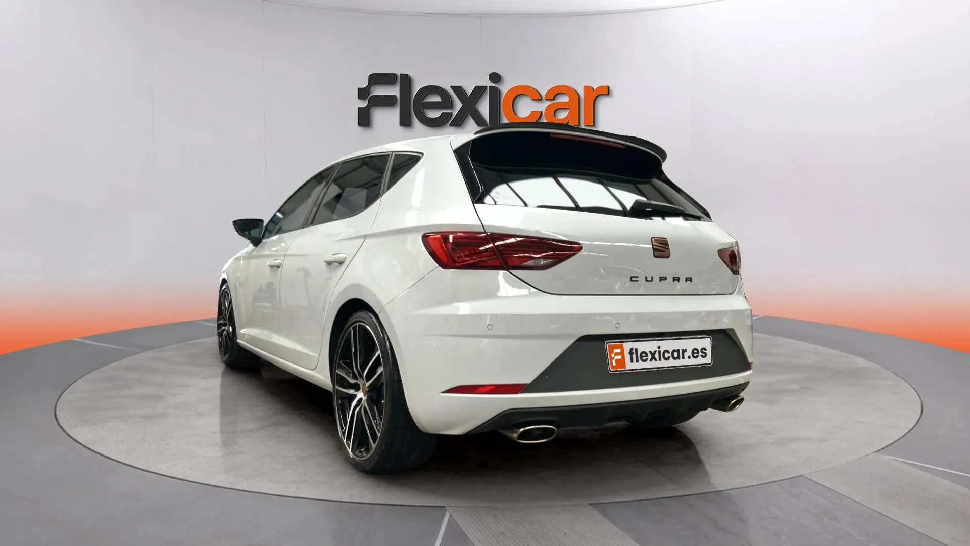 SEAT León 2.0 TSI DSG-7 St&Sp Cupra - foto 5