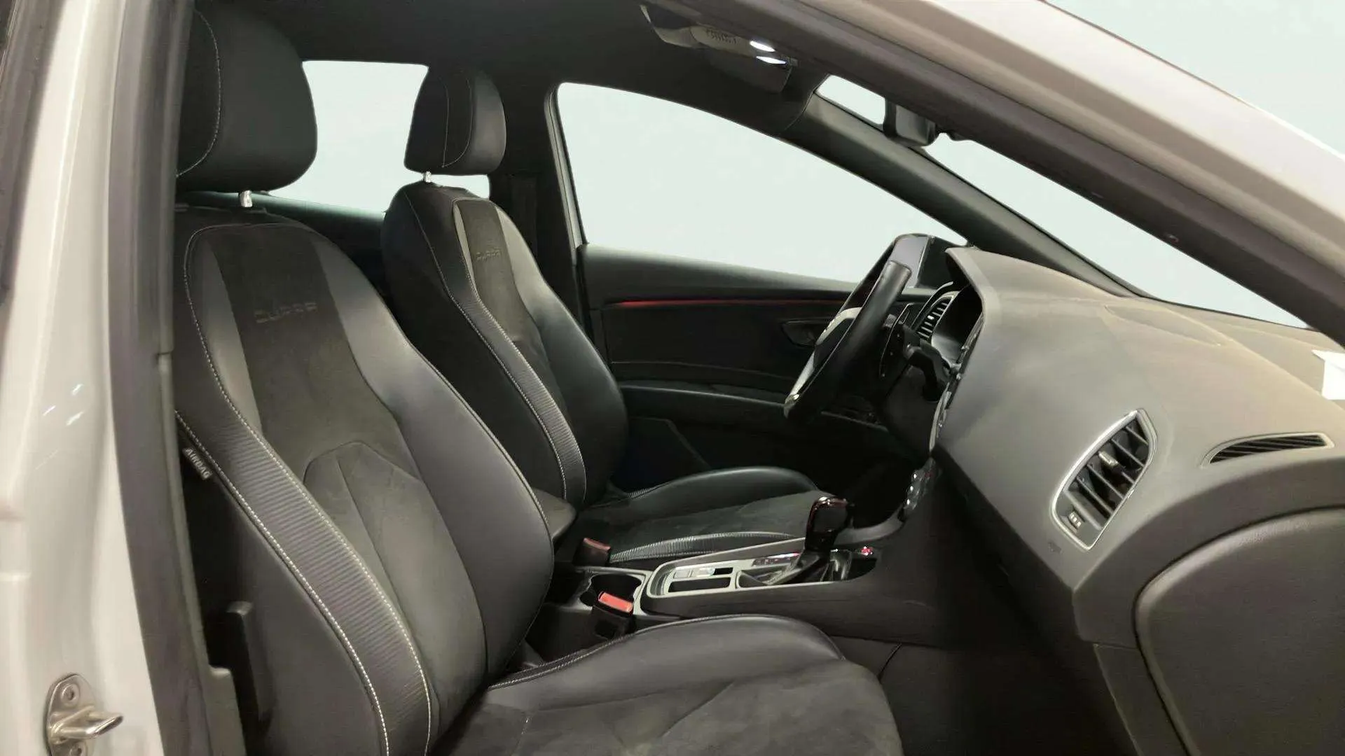 SEAT León 2.0 TSI DSG-7 St&Sp Cupra - foto 16