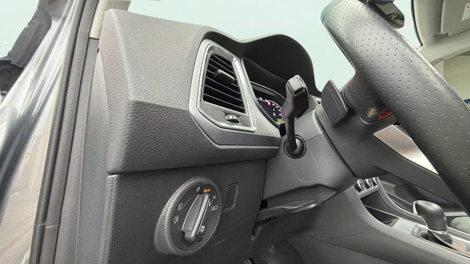 SEAT Ateca 1.5 TSI DSG FR XL - foto 38