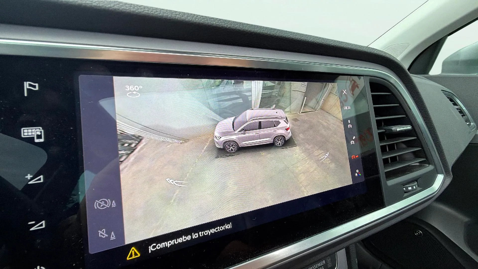 SEAT Ateca 1.5 TSI DSG FR XL - foto 32
