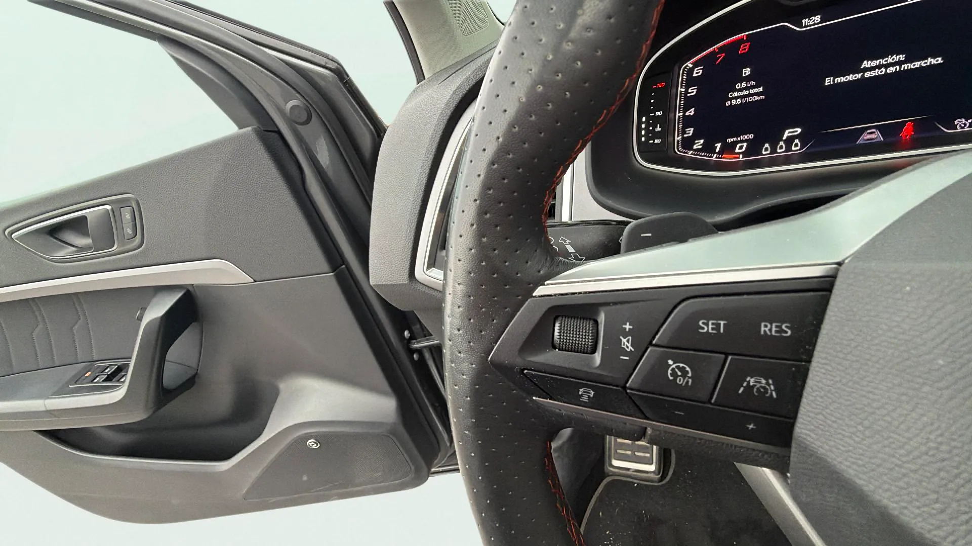 SEAT Ateca 1.5 TSI DSG FR XL - foto 15