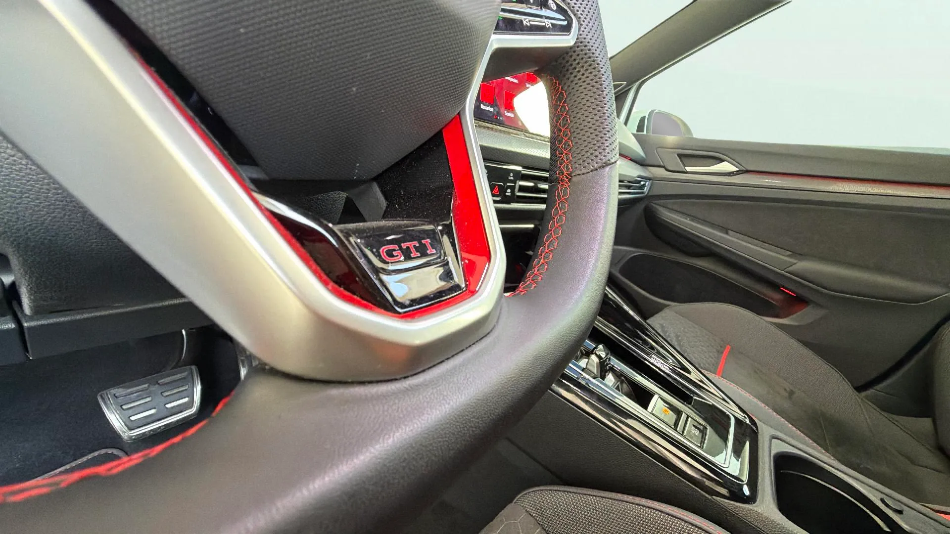 Volkswagen Golf GTI Clubsport 2.0 TSI DSG - foto 31