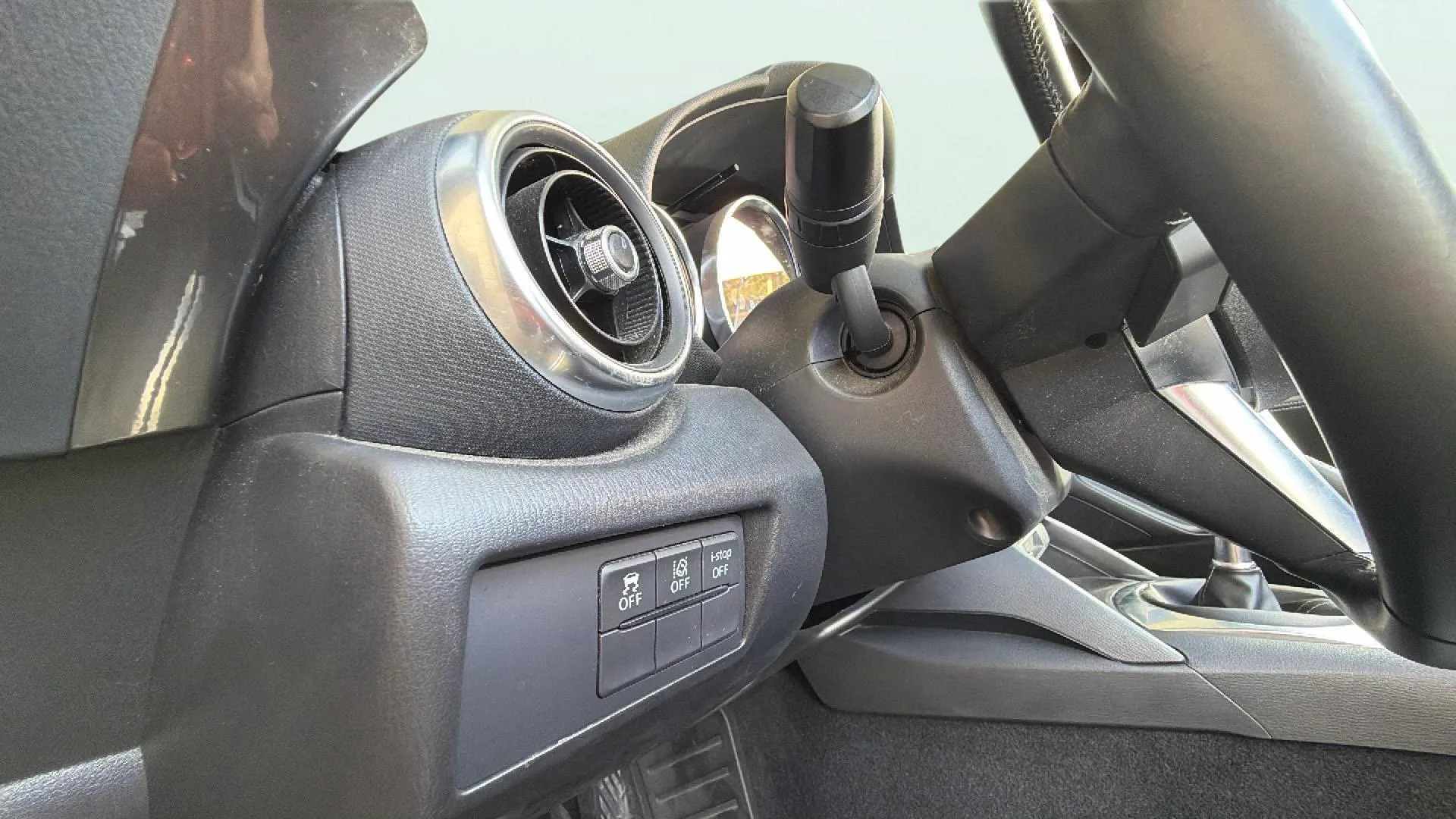 Mazda MX-5 2.0 Skyactiv-G Exclusive-Line - foto 17