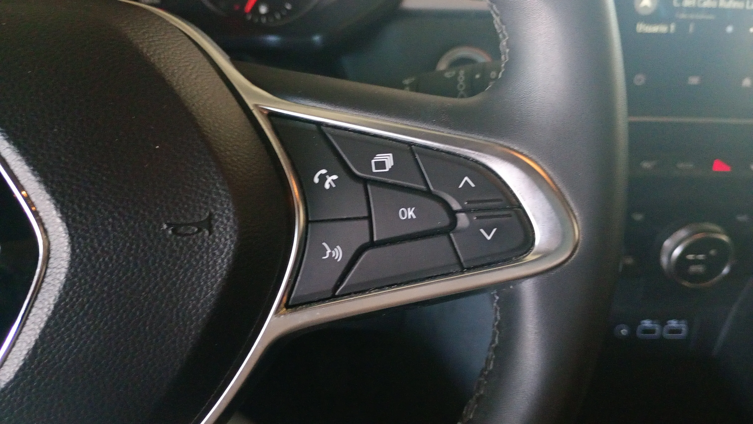 Renault Captur evolution TCe - foto 27
