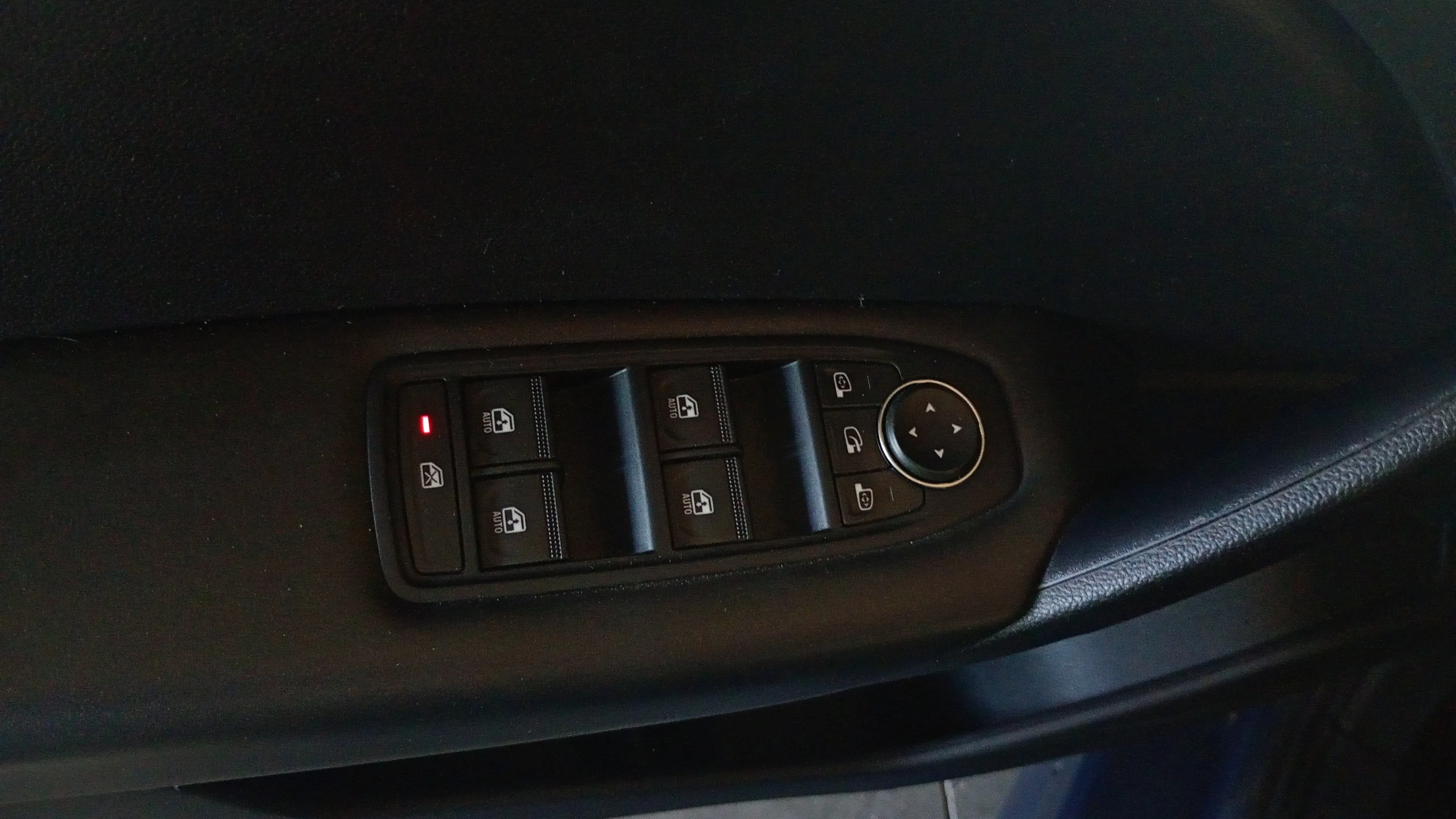 Renault Captur evolution TCe - foto 19